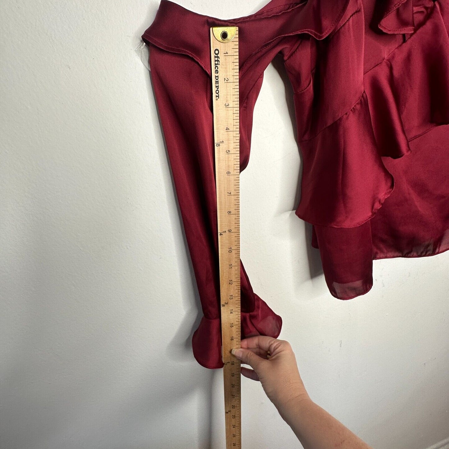 Revolve Lovers + Friends Deep Red Ruffled Flowy One-Sleeve Shoulder Blouse L