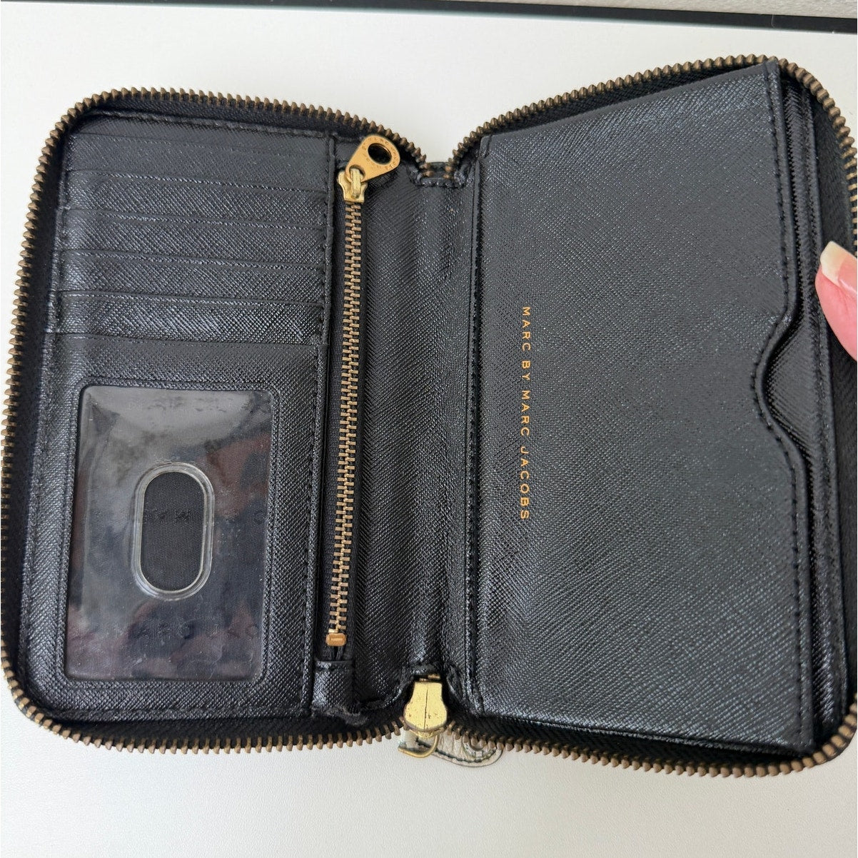 Marc by Marc Jacobs Zip Around Wallet Black Beige Saffiano Women's Two Tone