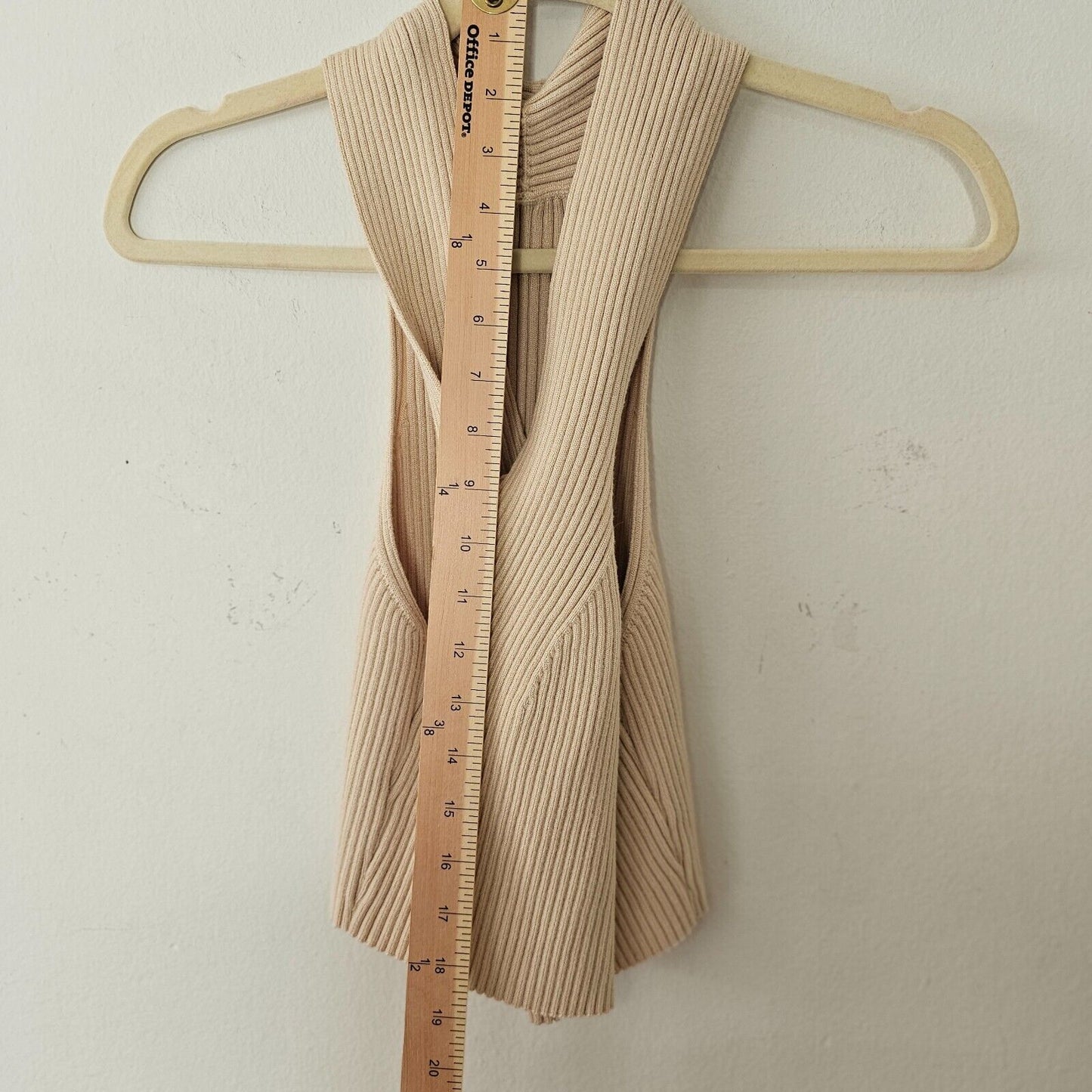 Cider Beige Ribbed Knit Sleeveless Criss Cross Front Halter Stretch Crop Top XL