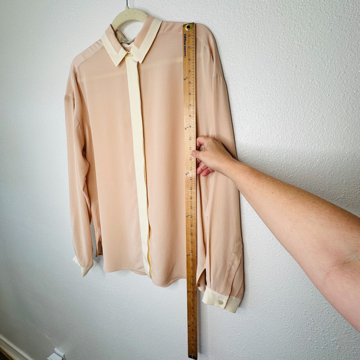 Stella McCartney Light Peach Silk Blouse Cream on Collar Button Placket Cuffs 42