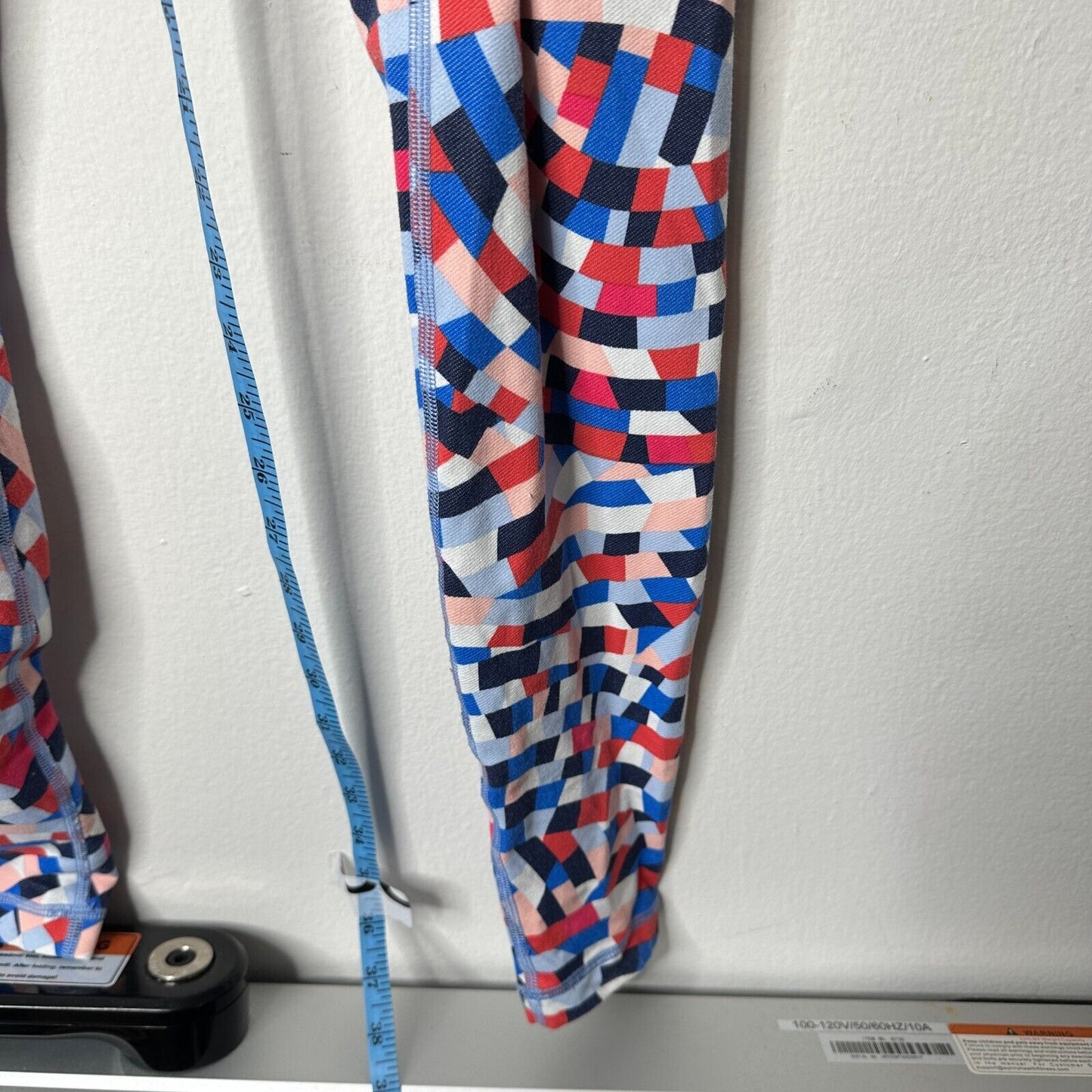Lululemon Wunder Under Multi Blue Red White Geometric Capoeira Leggings 8