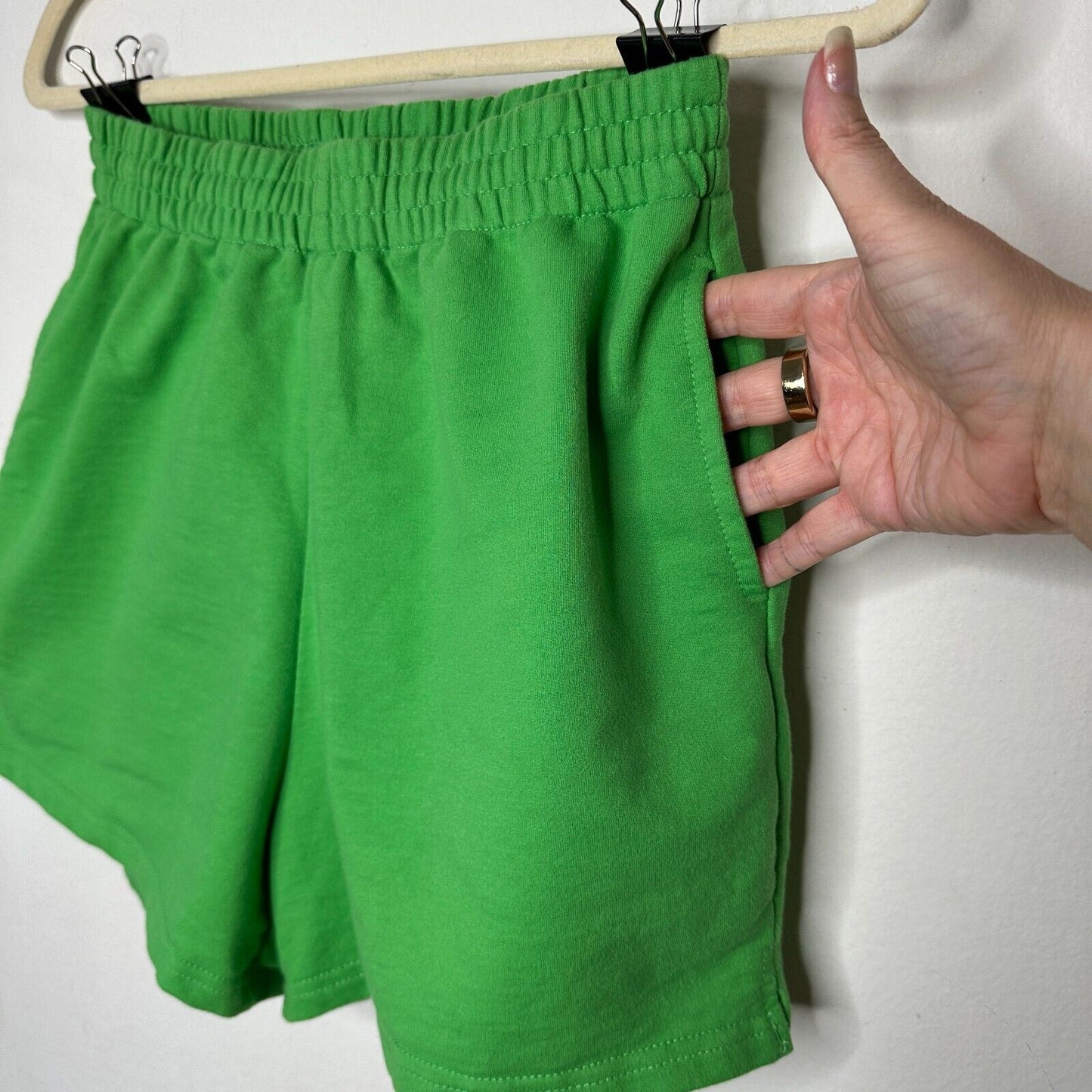 Retro 70’s Green Drawstring Knit Sweat Shorts Pockets Athletic High Waist Medium