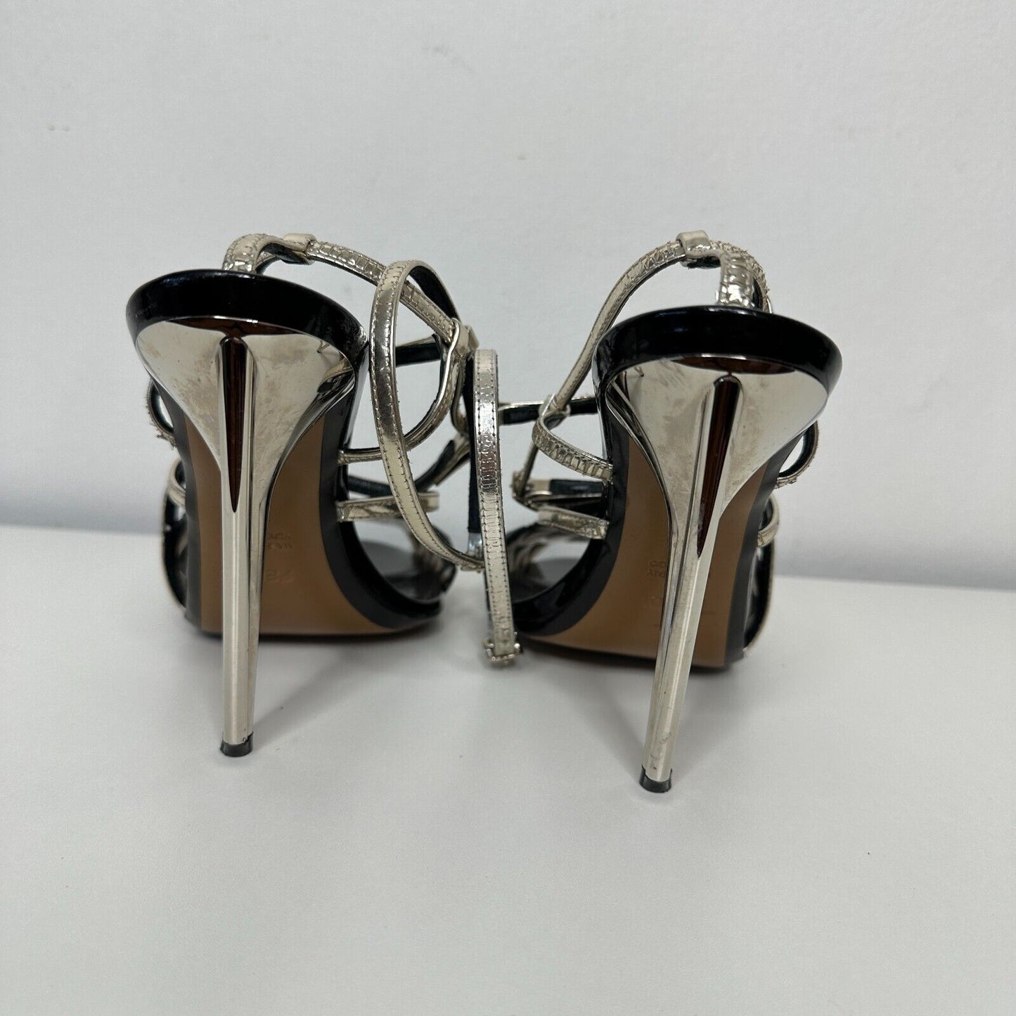 Fendi Cute Black Silver Iridia PVC Buckle Pyramid Metallic Strap Sandals 39
