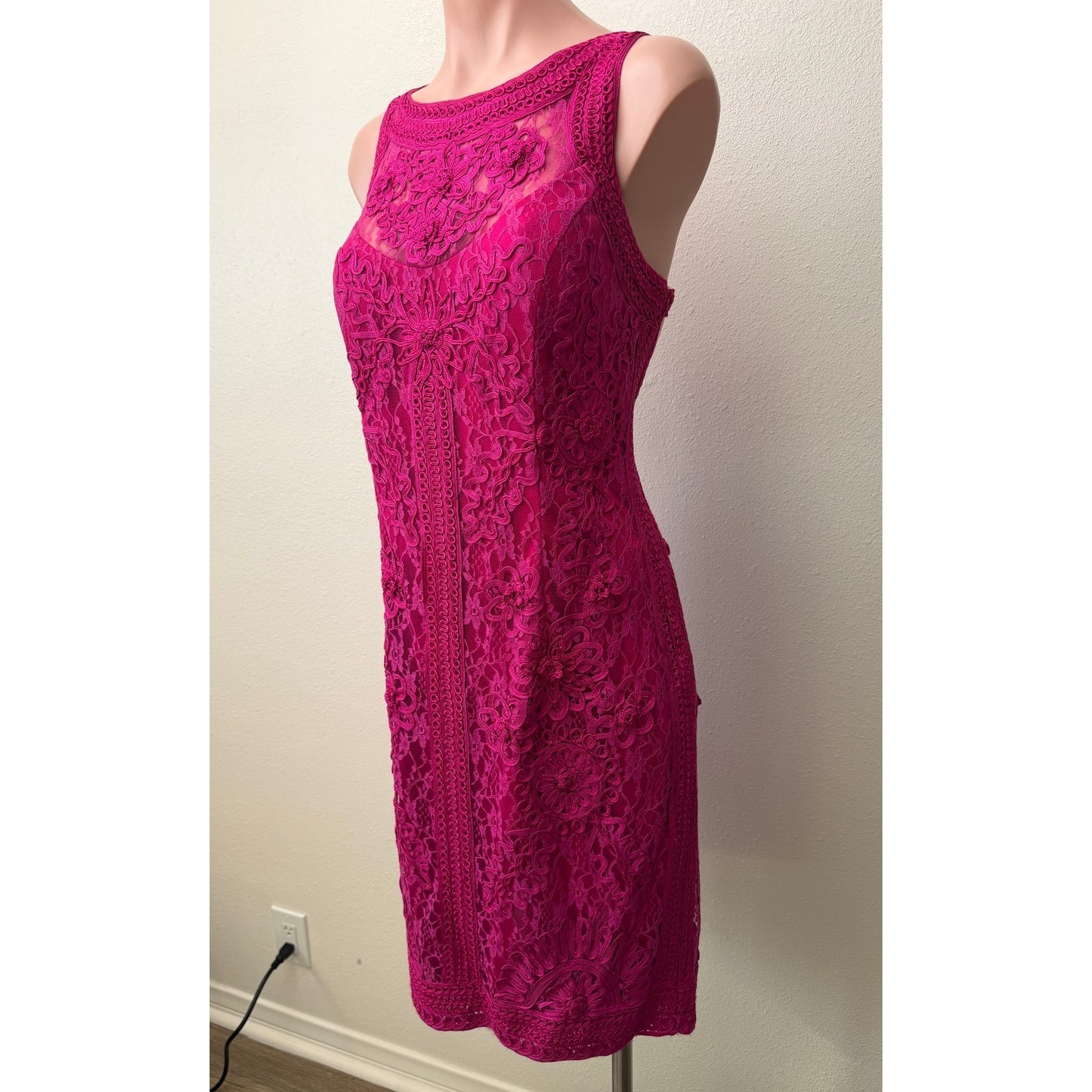 Sue Wong Fuchsia Lace Cocktail Dress Sleeveless High Neck Size 14