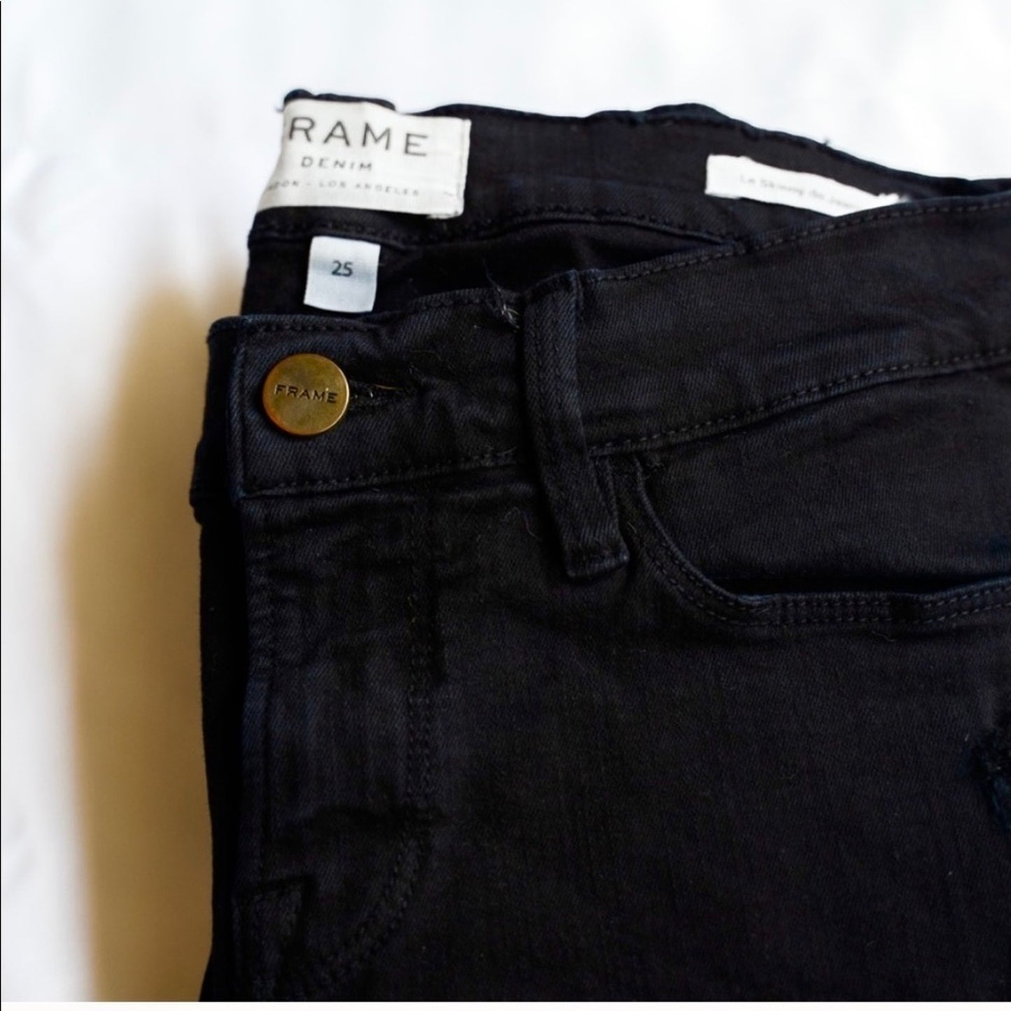 Frame Le Skinny De Jeanne Noir Black Distressed Skinny Jeans 25