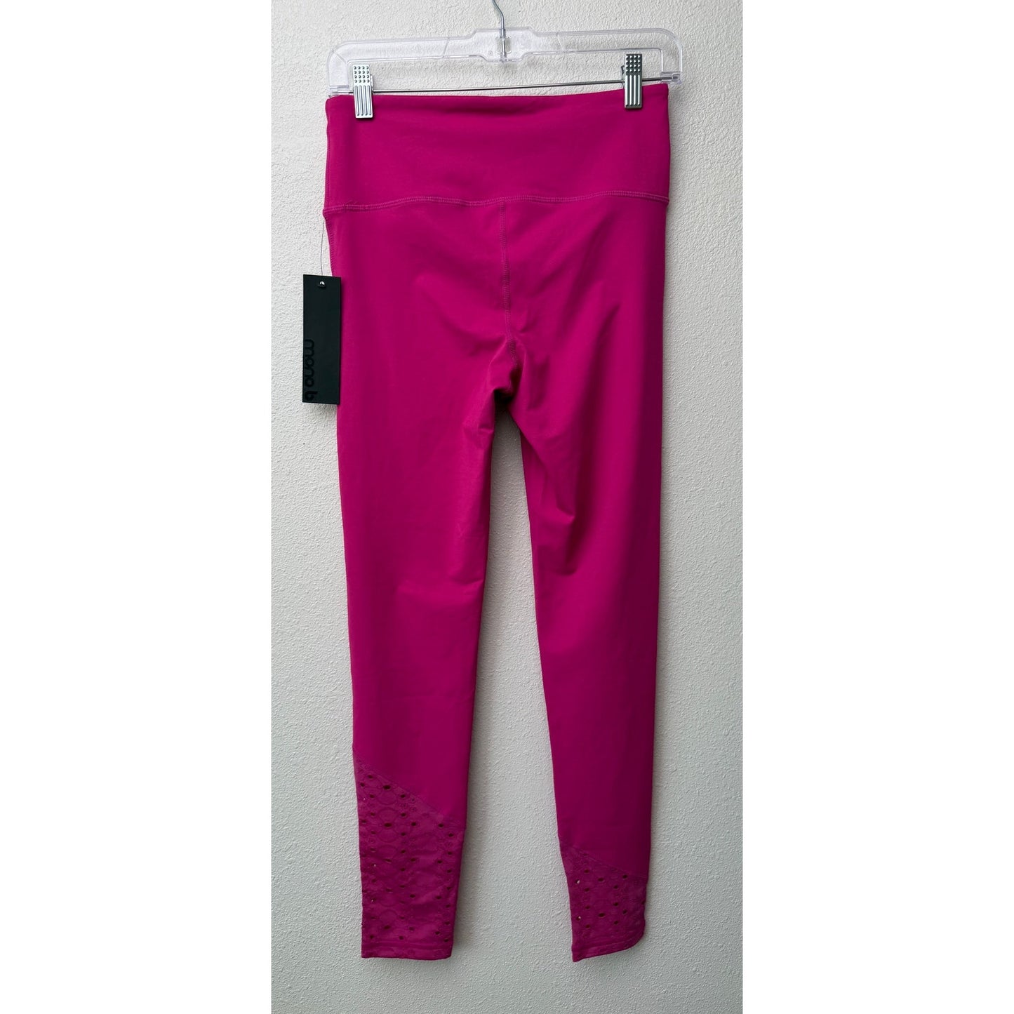 NWT Mono B Pink Laser Cut Yoga Leggings Womens M