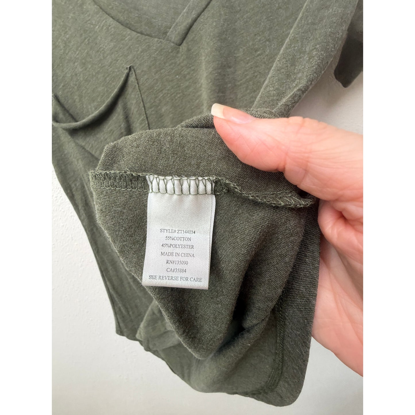 NWT William B Olive Pocket V Neck Tee Womens S
