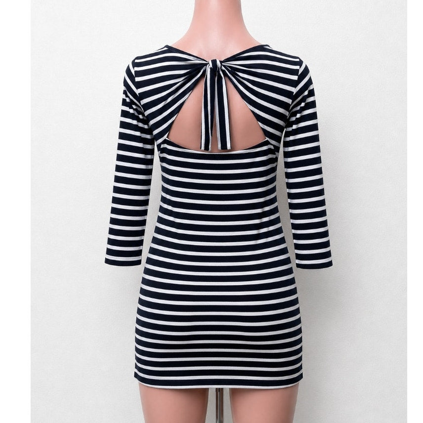 Evereve Sanctuary 3/4 Sleeve Black & White Stripe Open Back Tie Neck Dress XS