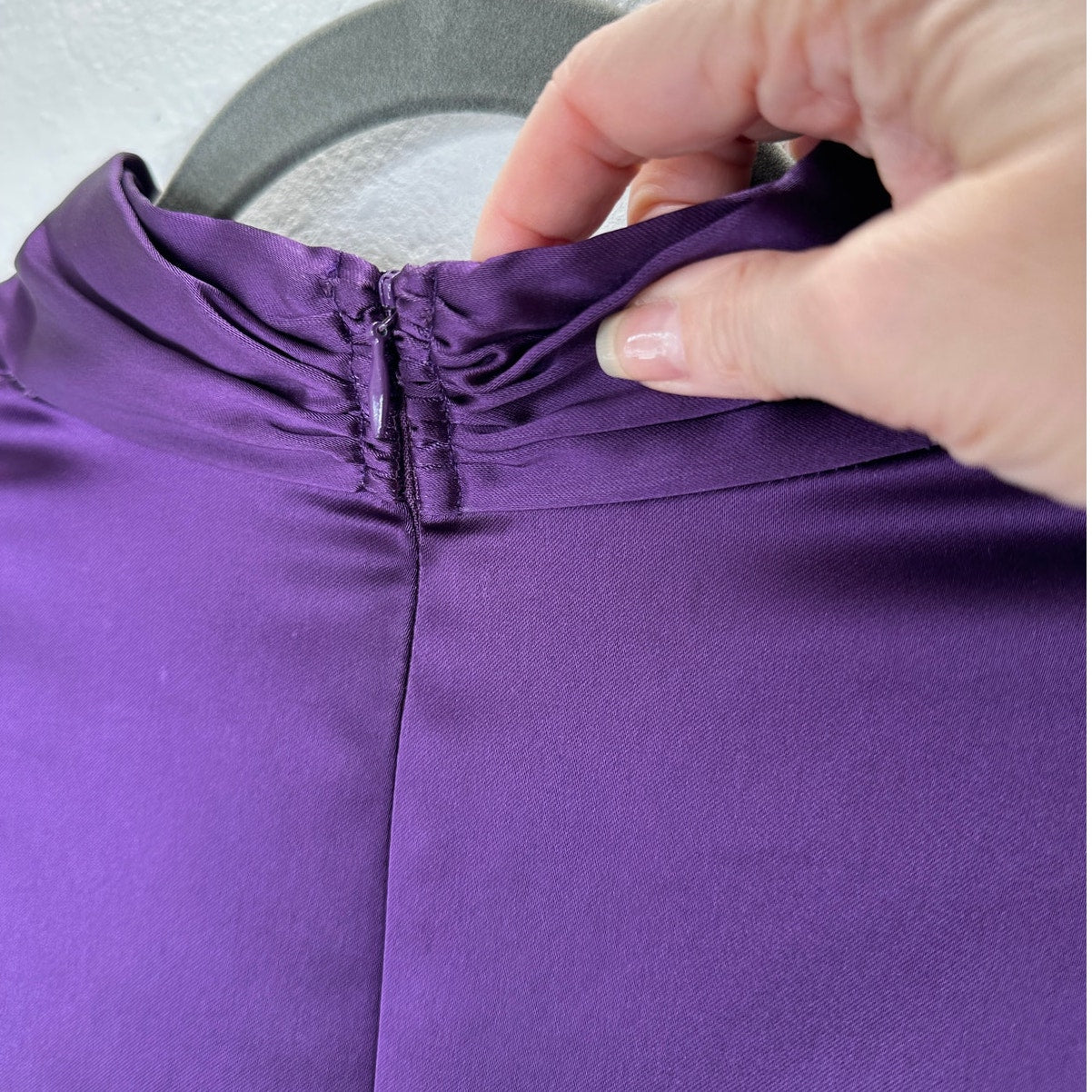 Xscape by Joanna Chen Purple Satin Faux V Neck Cap Sleeve Midi Dress 6