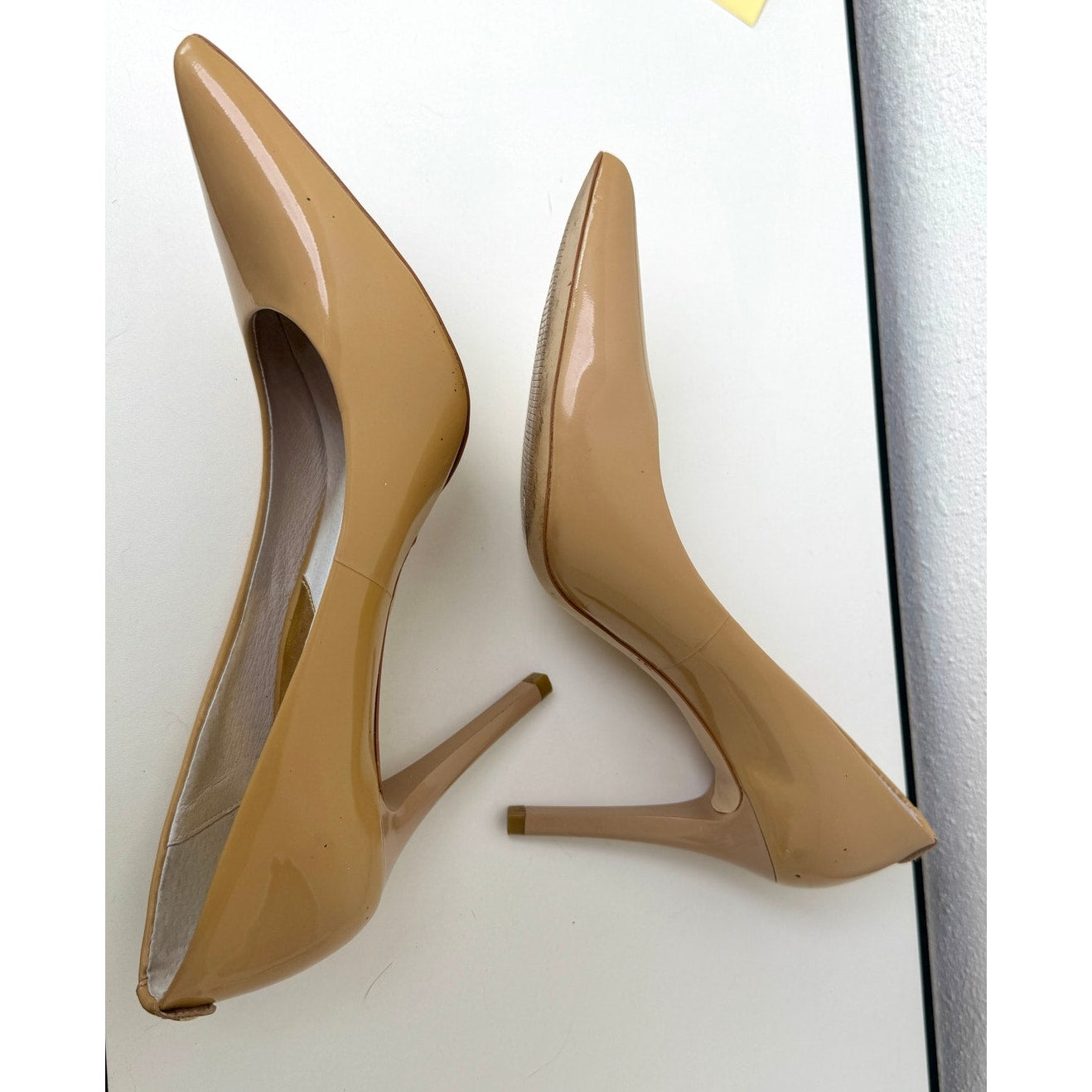 Michael Kors Alina Flex Faux Patent Pumps Tan Womens 8M