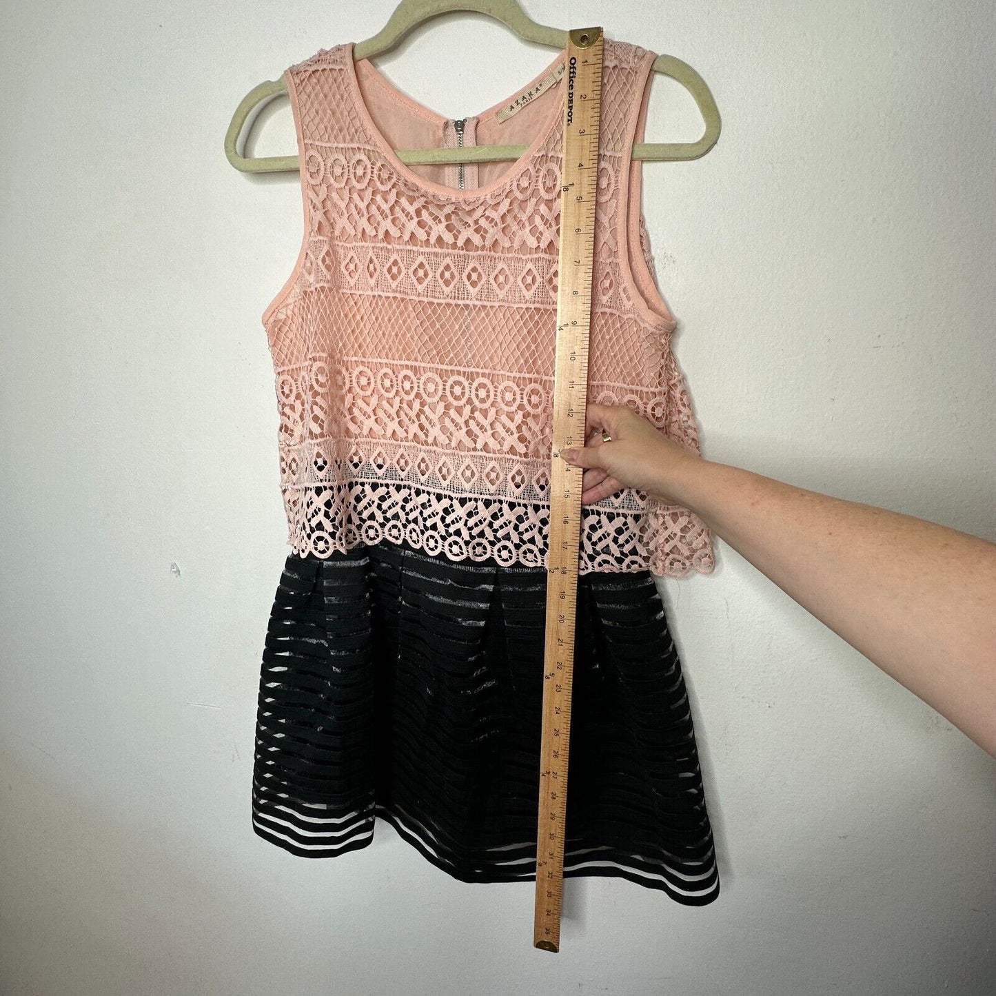 NWT Azaka Paris Sleeveless Pink Crochet Top & Black Stripe Dress Mini S / M