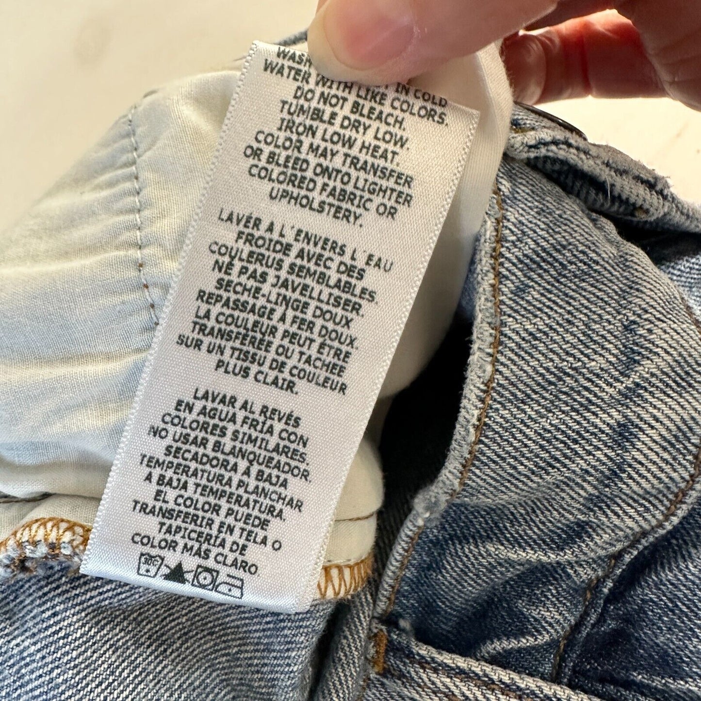 Frame Light Blue Medium Wash Kerouc Le Cutoff Raw Hem Front Zip Jean Shorts 31