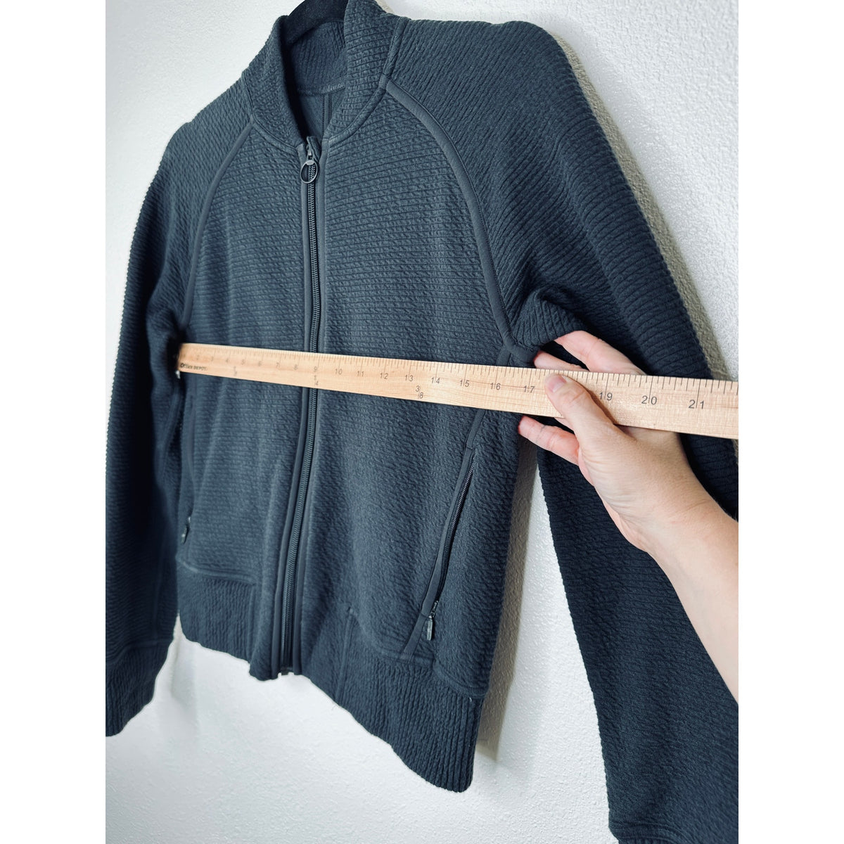 Lululemon Black On Repeat Ribbed Long Sleeve Zip Bomber Jacket 4