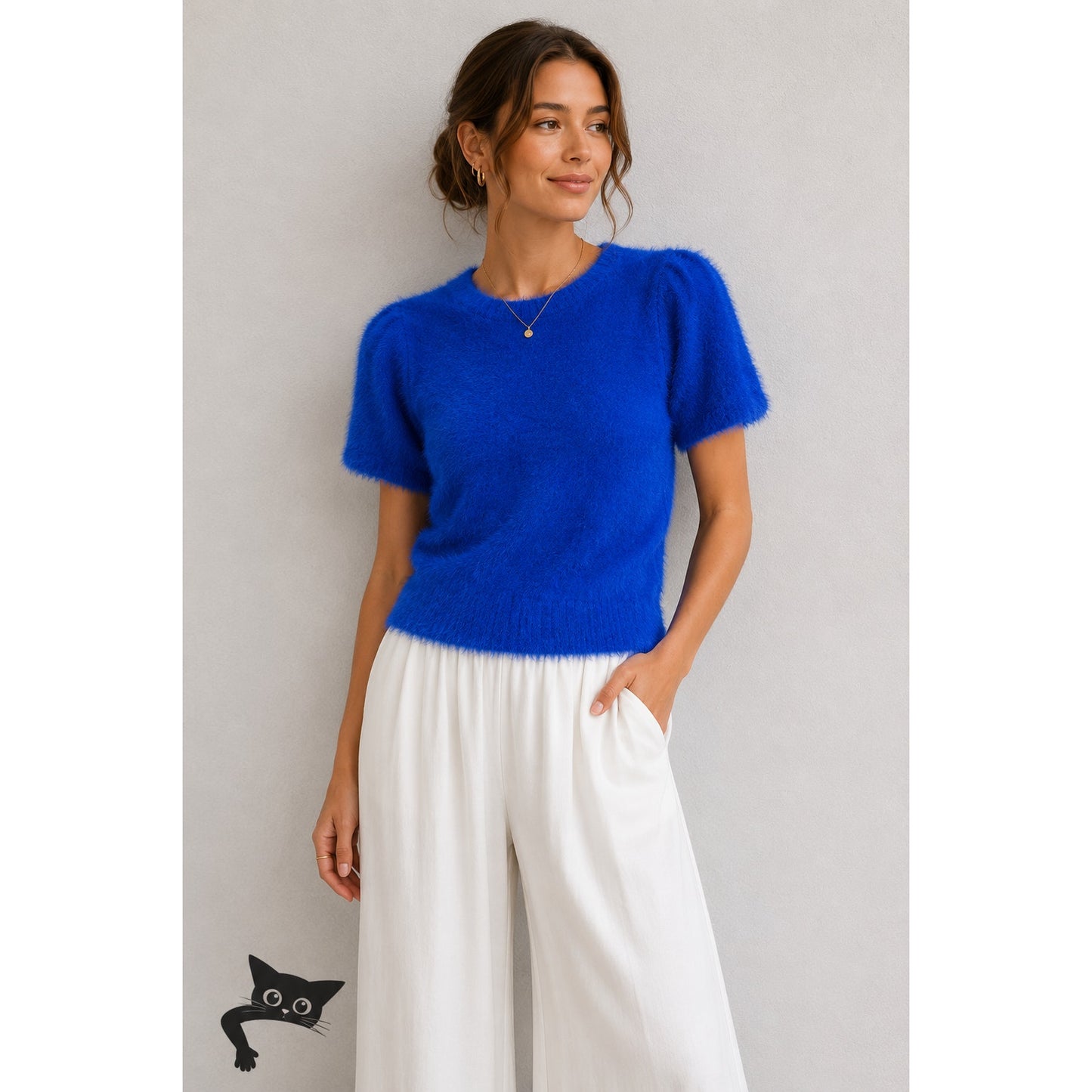 NWT VICI Emanuelle Royal Blue Fuzzy Short Sleeve Sweater Top S