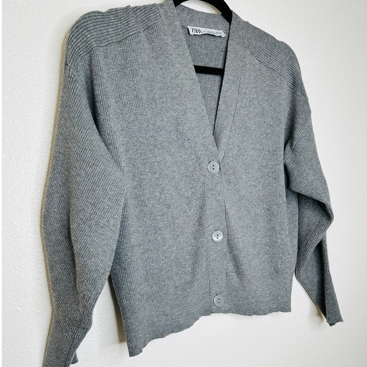 Zara Heather Gray Micro Rib V-Neck Front Button Long Sleeve Crop Cardigan Sweater S