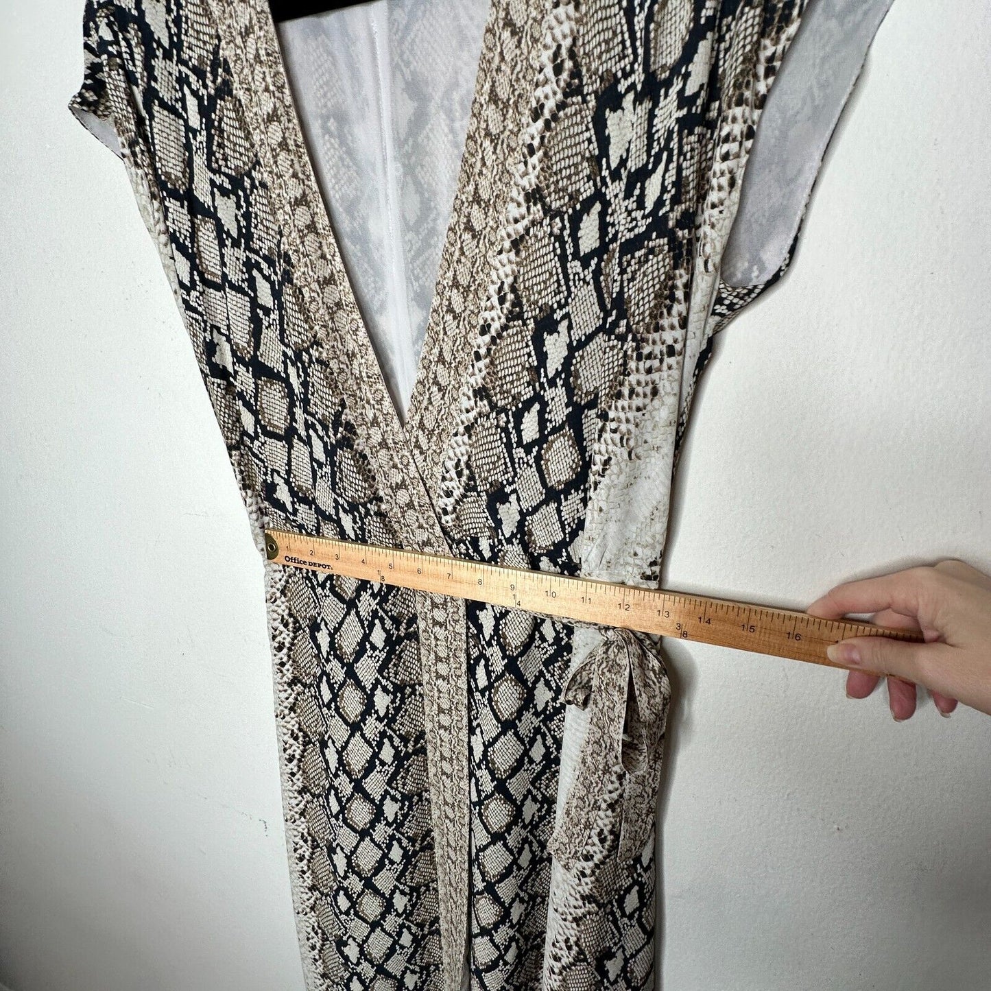 Joie Porcelain Bethwyn C Snakeskin Print Wrap Style A-Line Cap Sleeve Dress SM