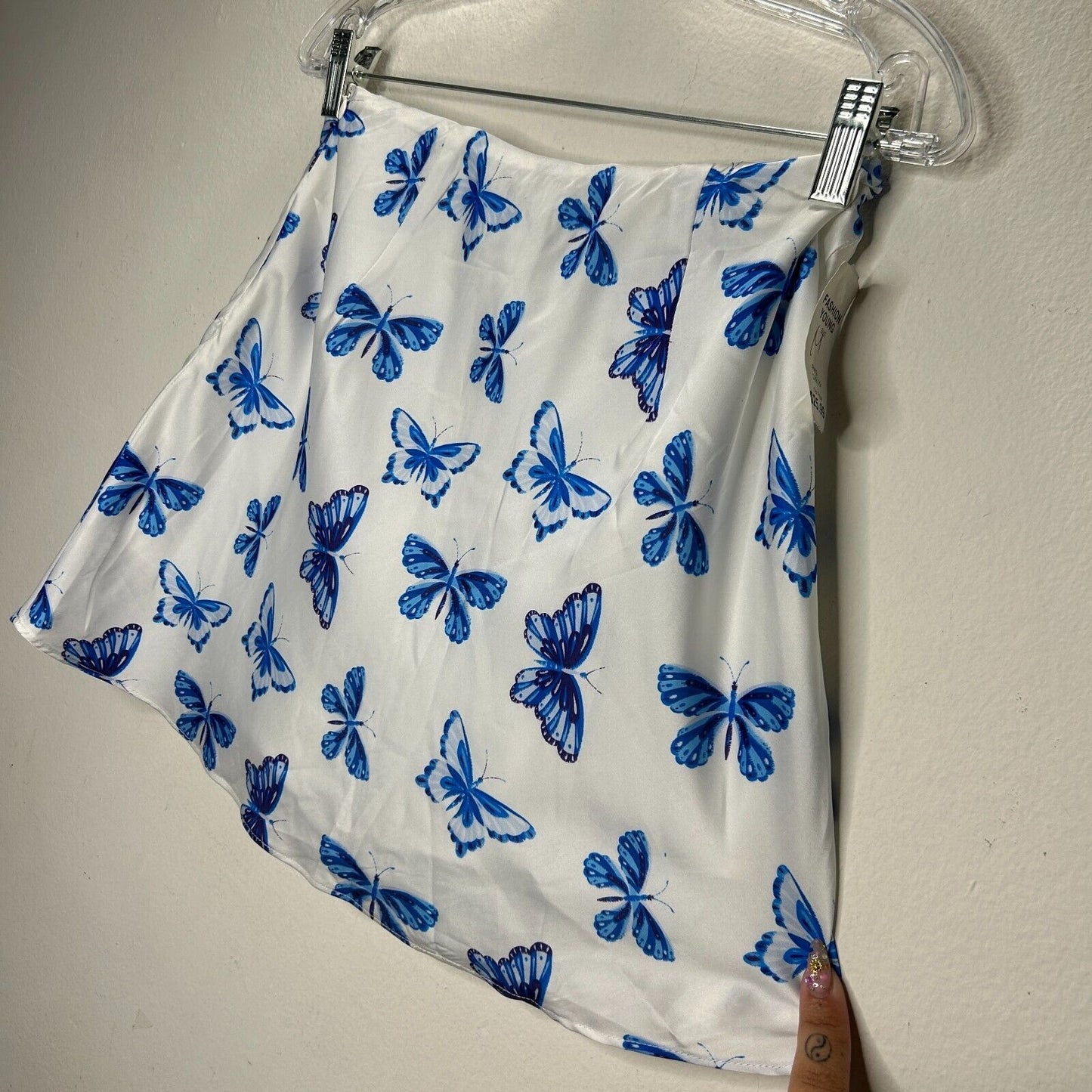 NWT Satin White & Blue Butterfly Print 2-Piece Set Crop Top & Mini Skirt