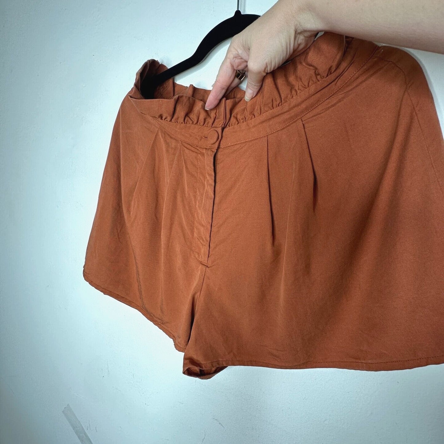 Revolve Lovers + Friends Rust Paperbag Tati High-Waist Pleated Button Shorts L