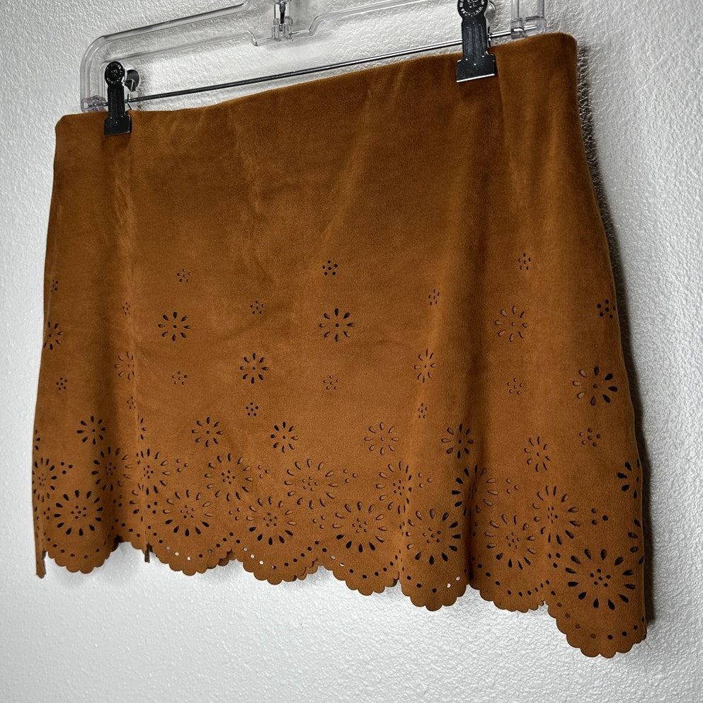 Zara Rust Brown Faux Suede Laser Cut Scalloped Hem Skirt L