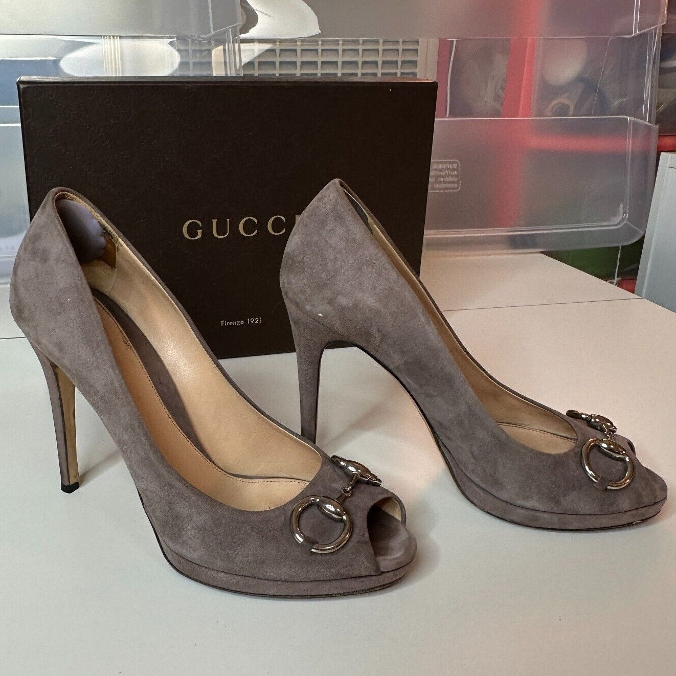 Gucci Kid Scamosciato New Mauve Gray Suede Horsebit Open Toe Stiletto Heel 38