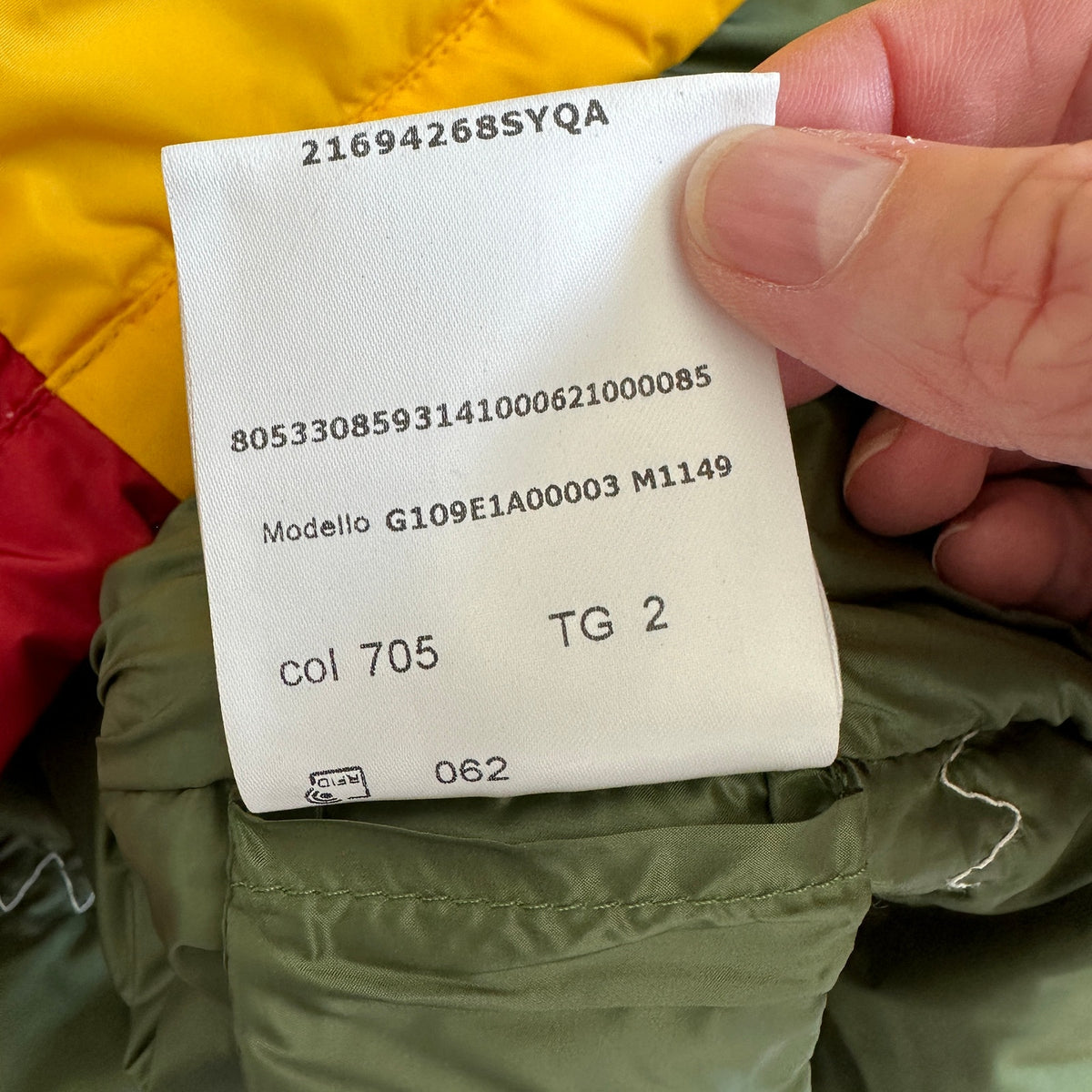 Moncler Genius 1 Borealis Giubbotto Down Jacket Multi Color Blocked 2 / Medium