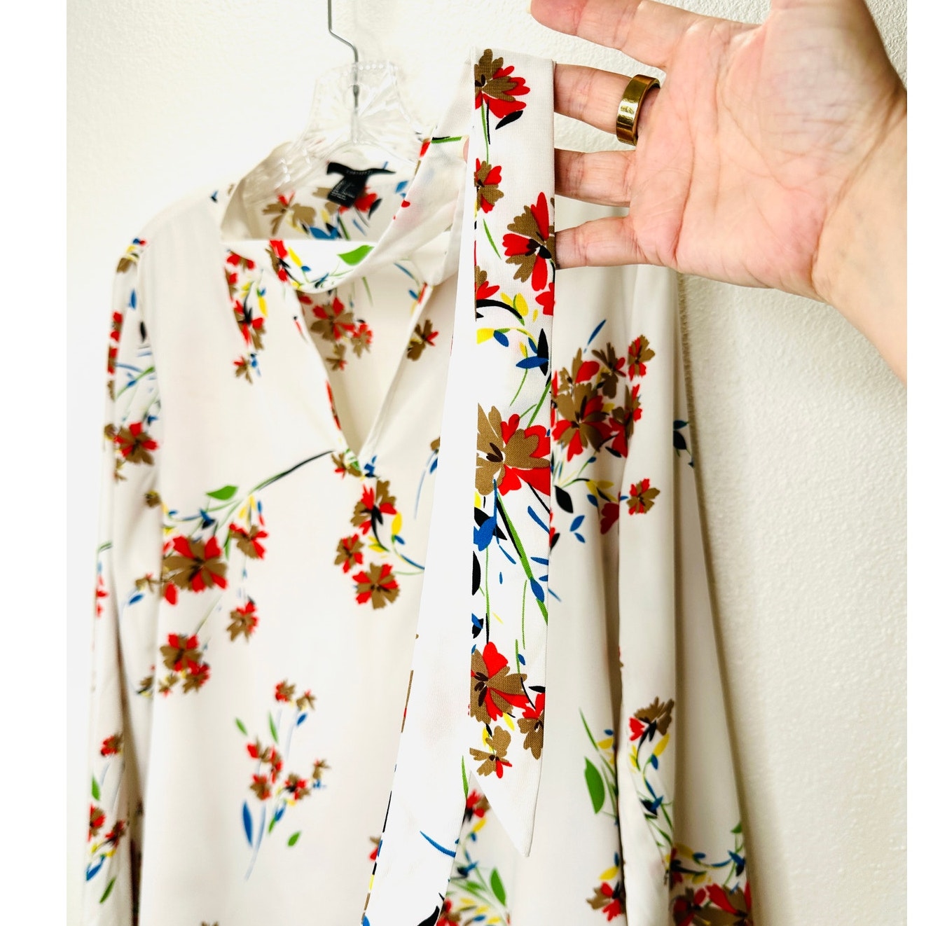 Off White Red Brown Blue Floral Long Sleeve Tie Neck Blouse Top L