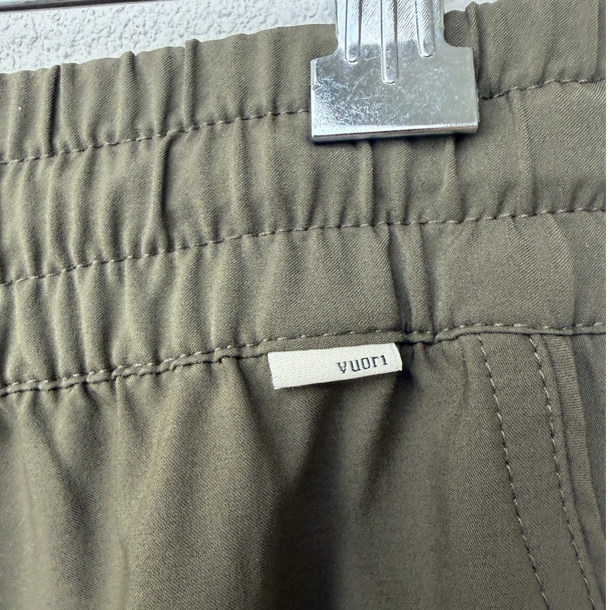 Vuori Weekend Jogger Kale Olive Green Stretch Travel Pants Women's US S