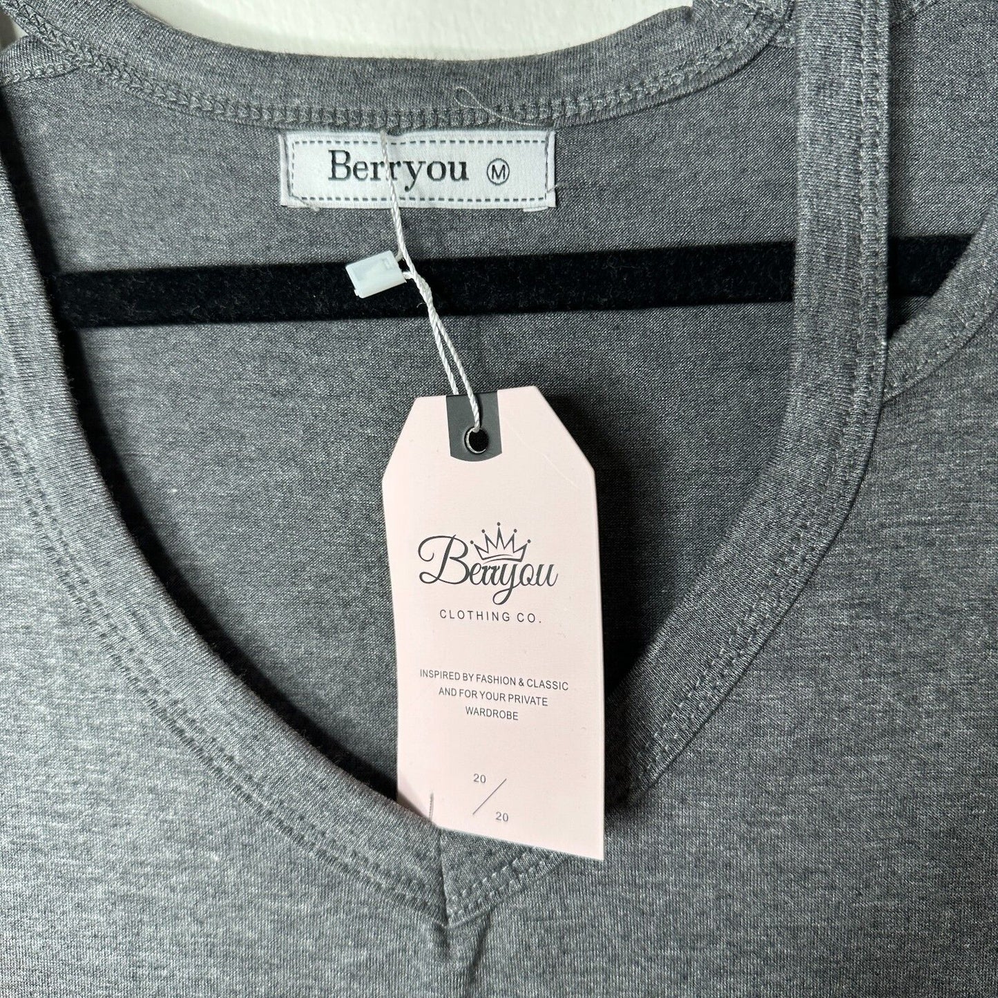 NWT Berryou Gray Cold-Shoulder Long Sleeve Front Tie Hem Knit Mini Dress Medium