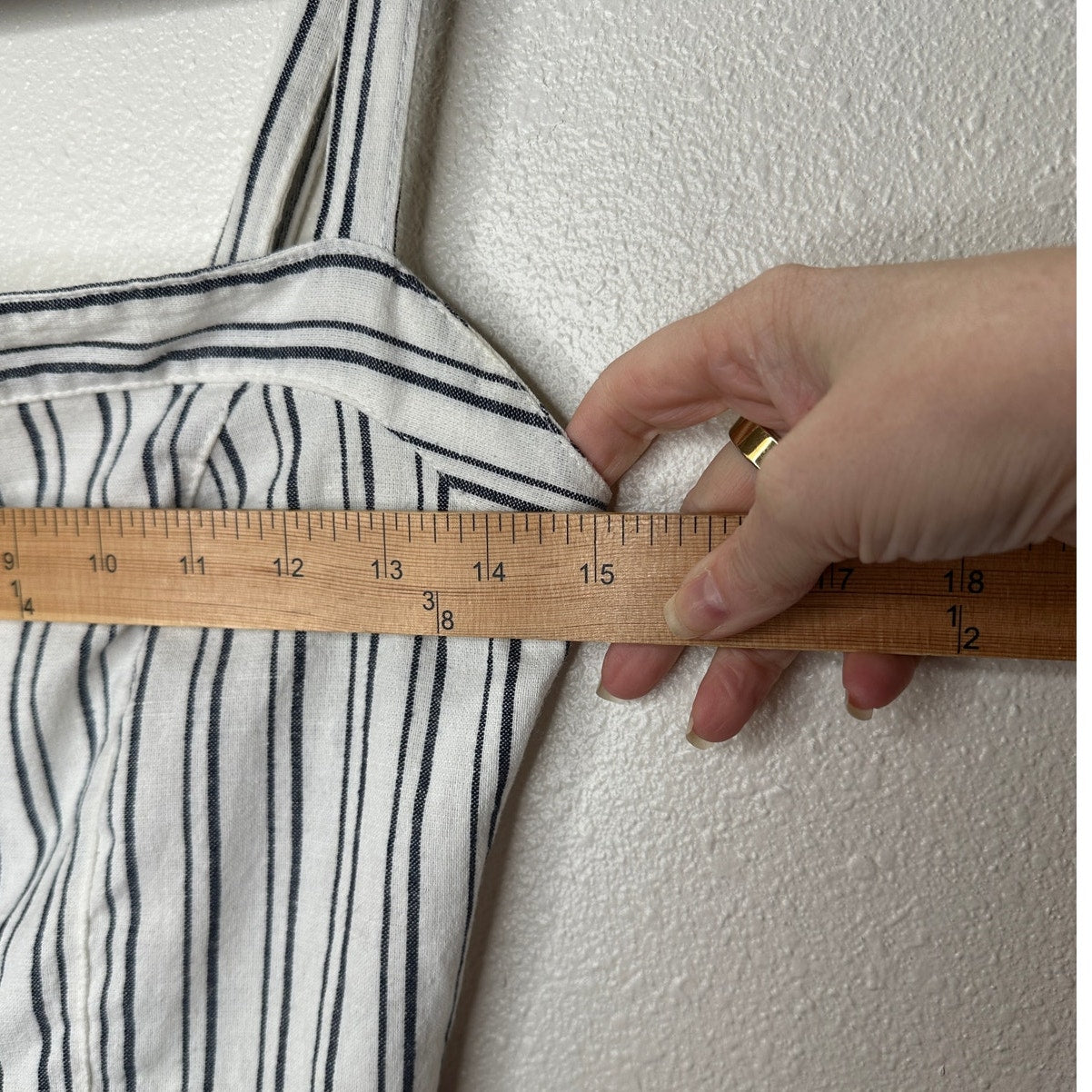 Brandy Melville Astrid White & Black Stripe Button Down Crop Top