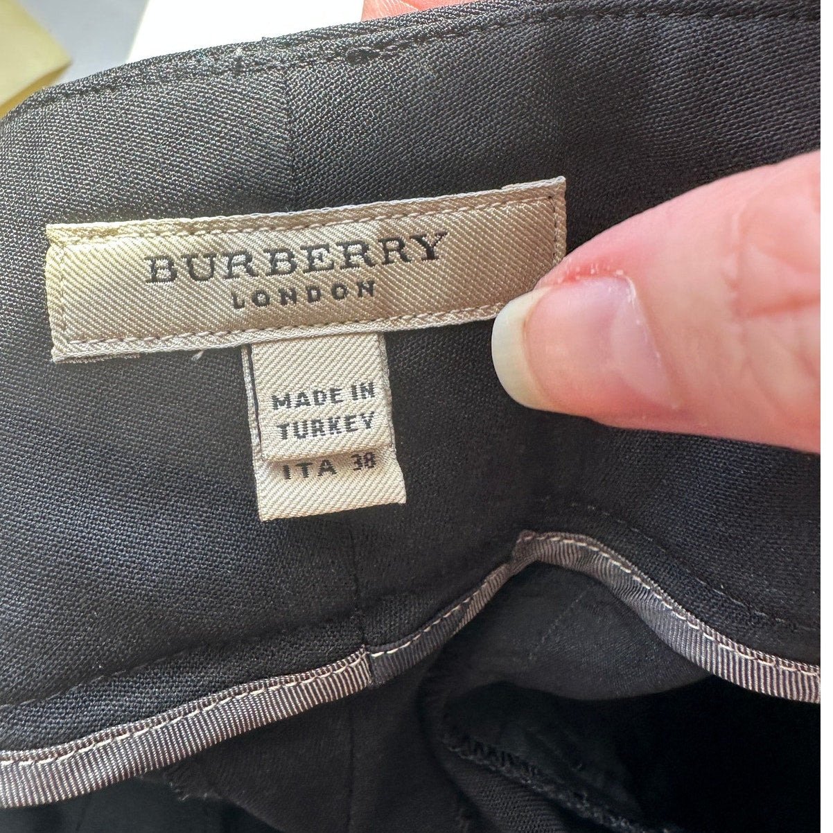 Burberry Wool Pants 4 Black Wide Leg Double Button Trousers Front Pockets