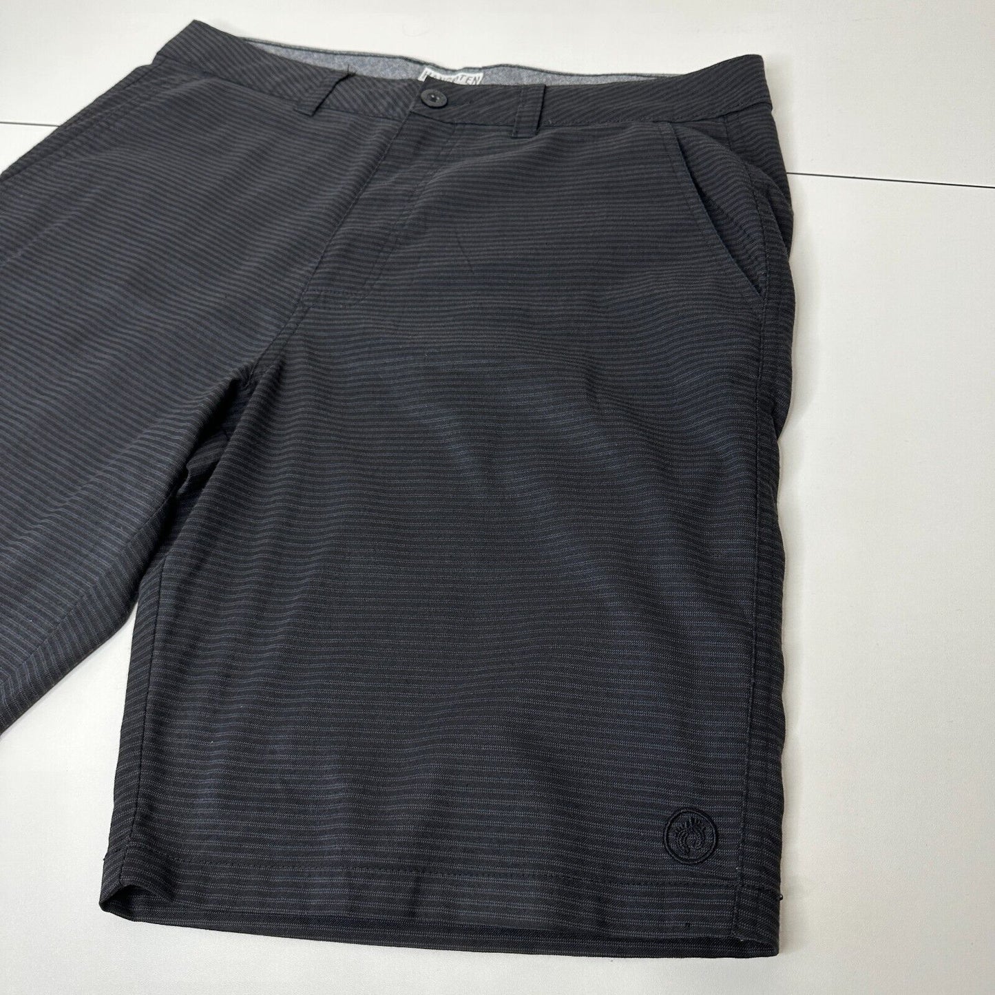 Hang 10 Black-Gray Daybreak Hybrid 21" Everyday Short Back Pocket Stretch 34