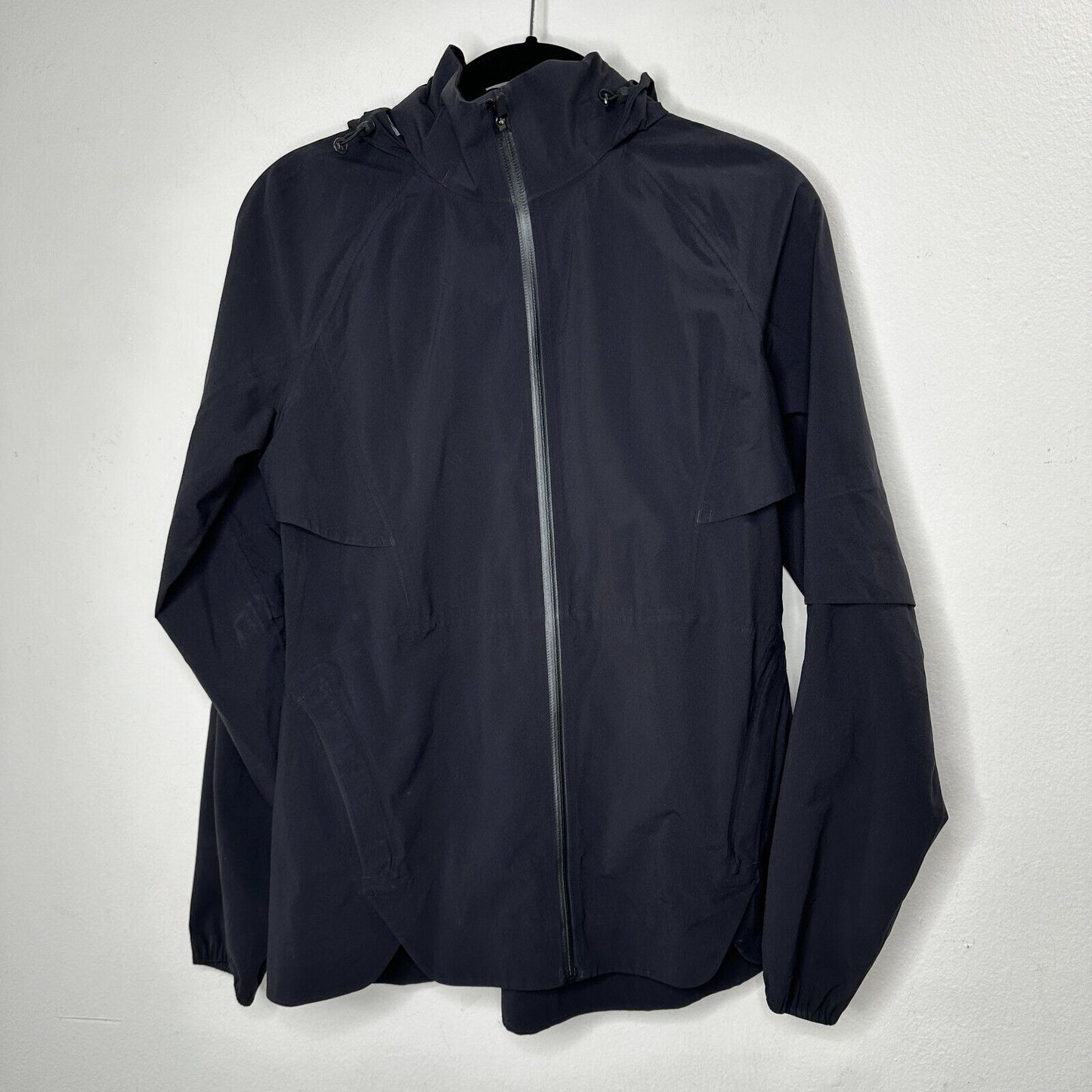 RARE Lululemon Black 2017 Whistler Ambassador Summit Jacket Front Zip Hooded 4
