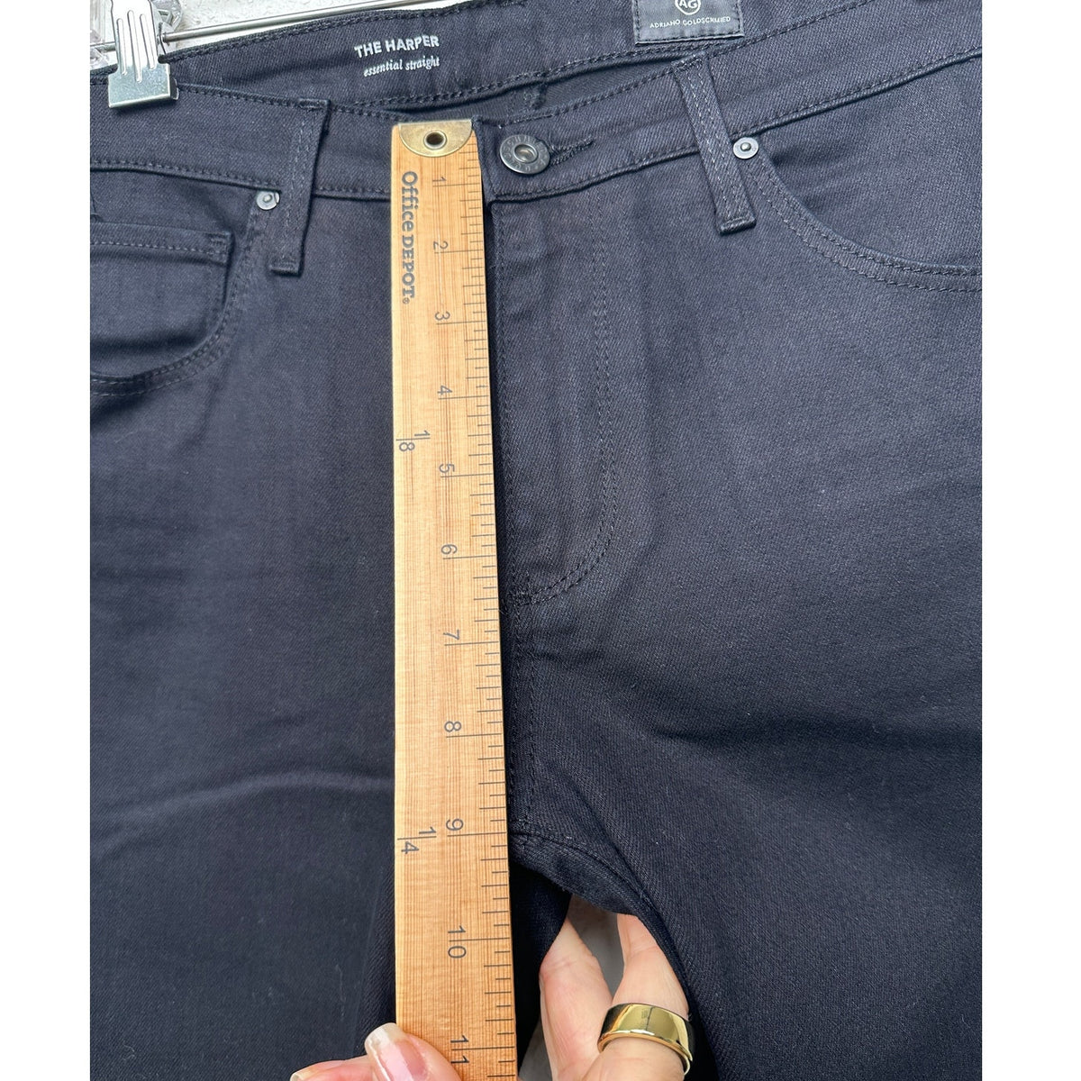 AG The Harper Essential Straight Jeans Black Size 29R