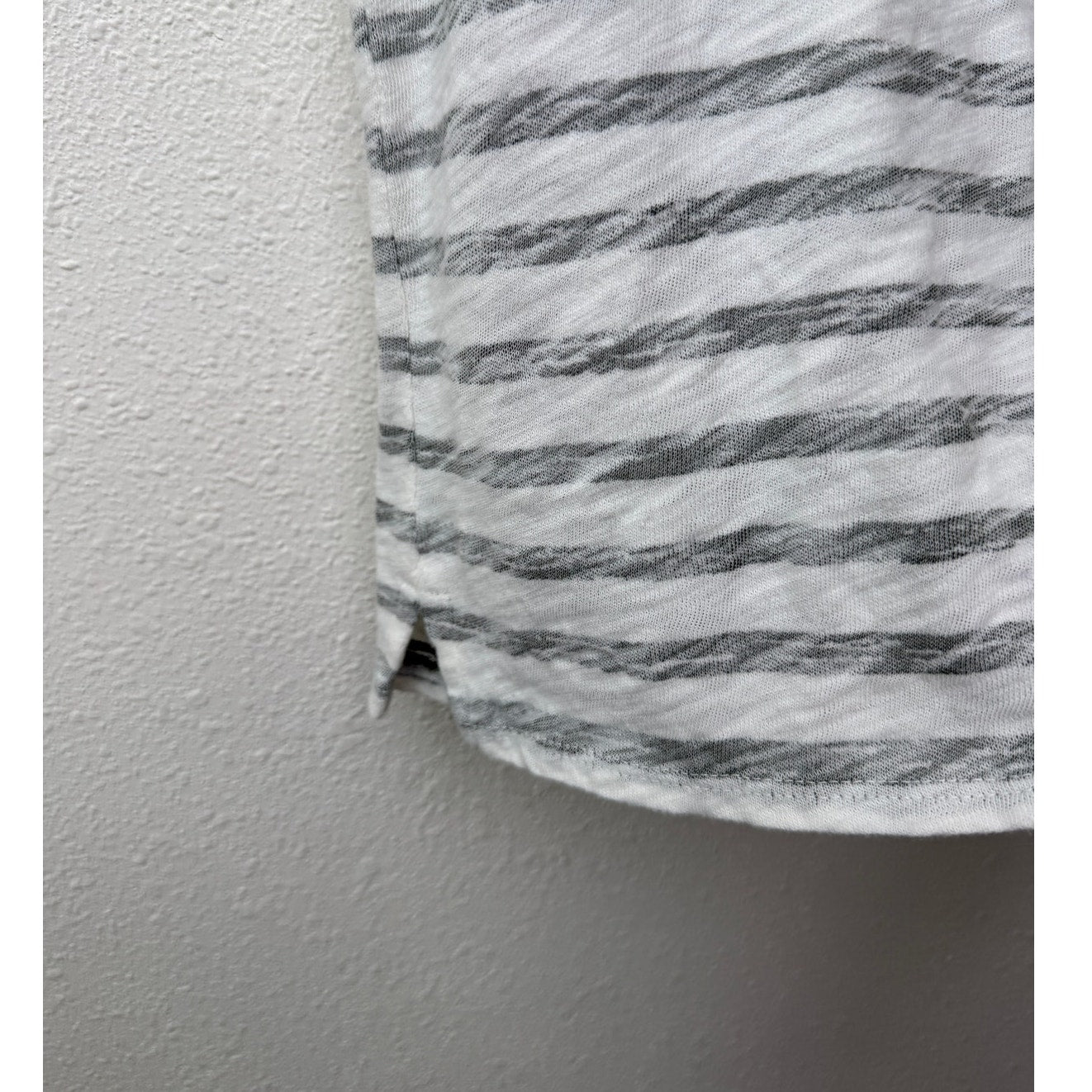 ATM Cream and Green Gray Striped Round Neck Short Sleeve T-shirt