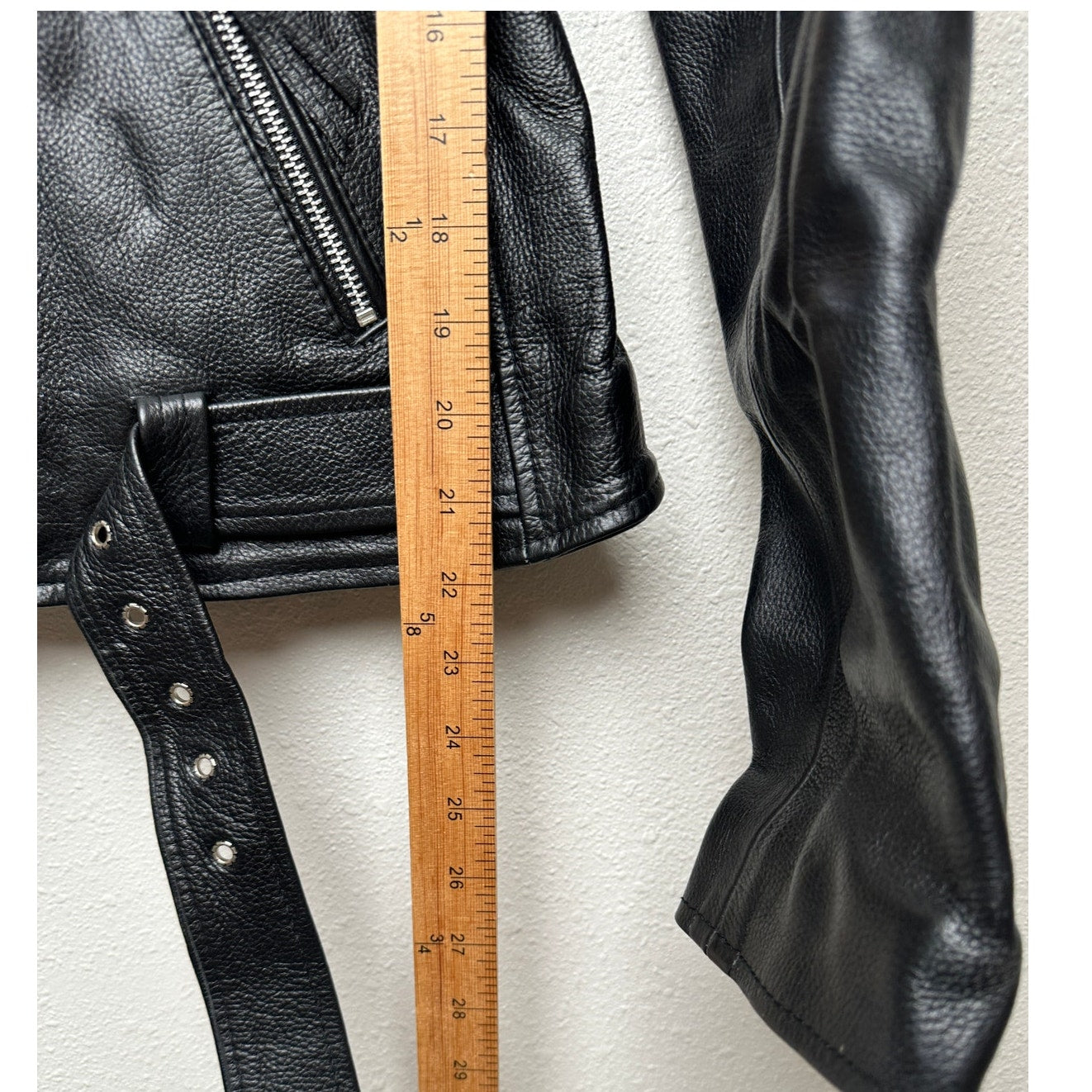 Carrie Hoxton Black Leather Moto Biker Jacket Women’s 14 Belted Zip