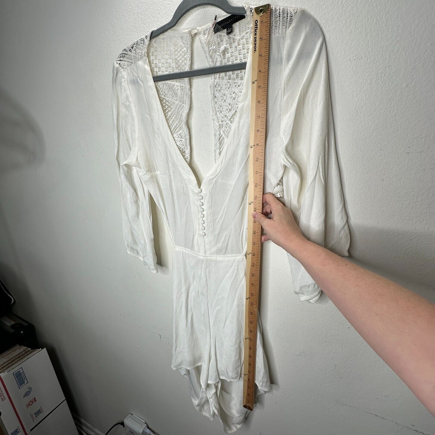 Dance & Marvel Ivory 3/4 Sleeve Front Deep V Button Open Back Crochet Romper L