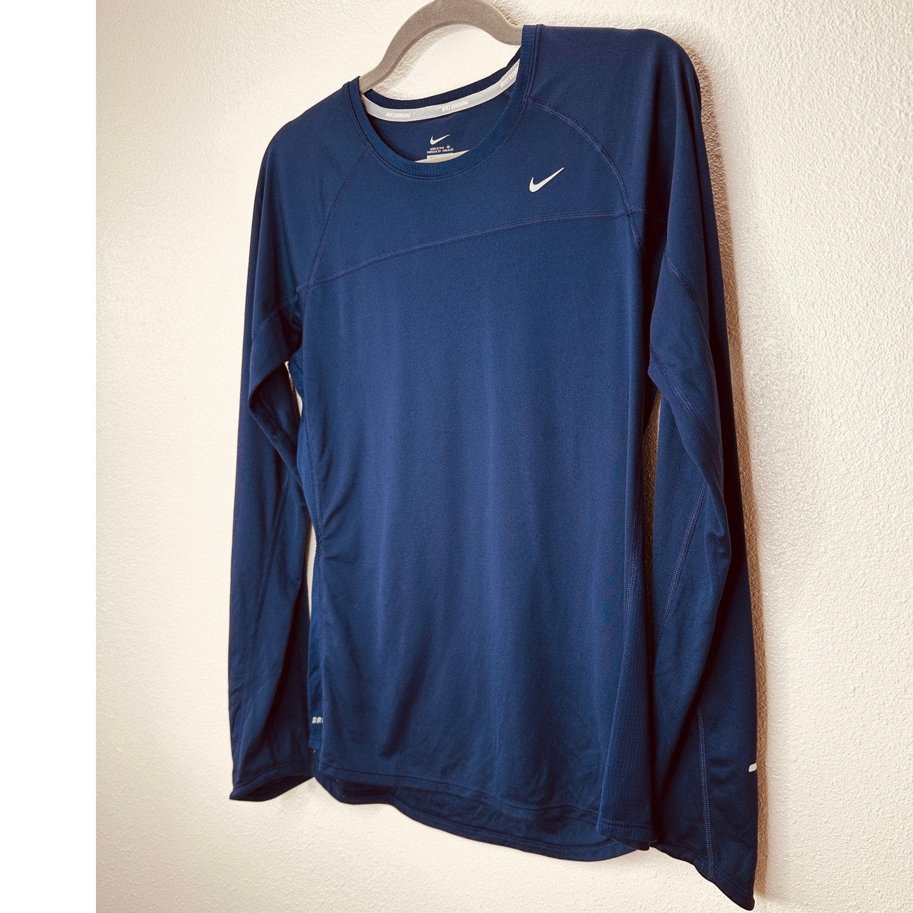 Nike Navy Blue Long Sleeve Round Neck Running Shirt L