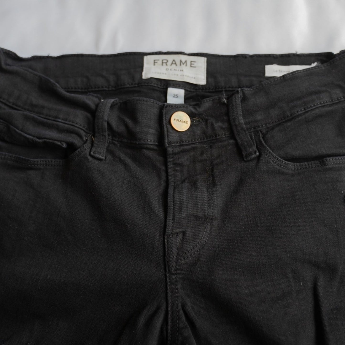 Frame Le Skinny De Jeanne Noir Black Distressed Skinny Jeans 25