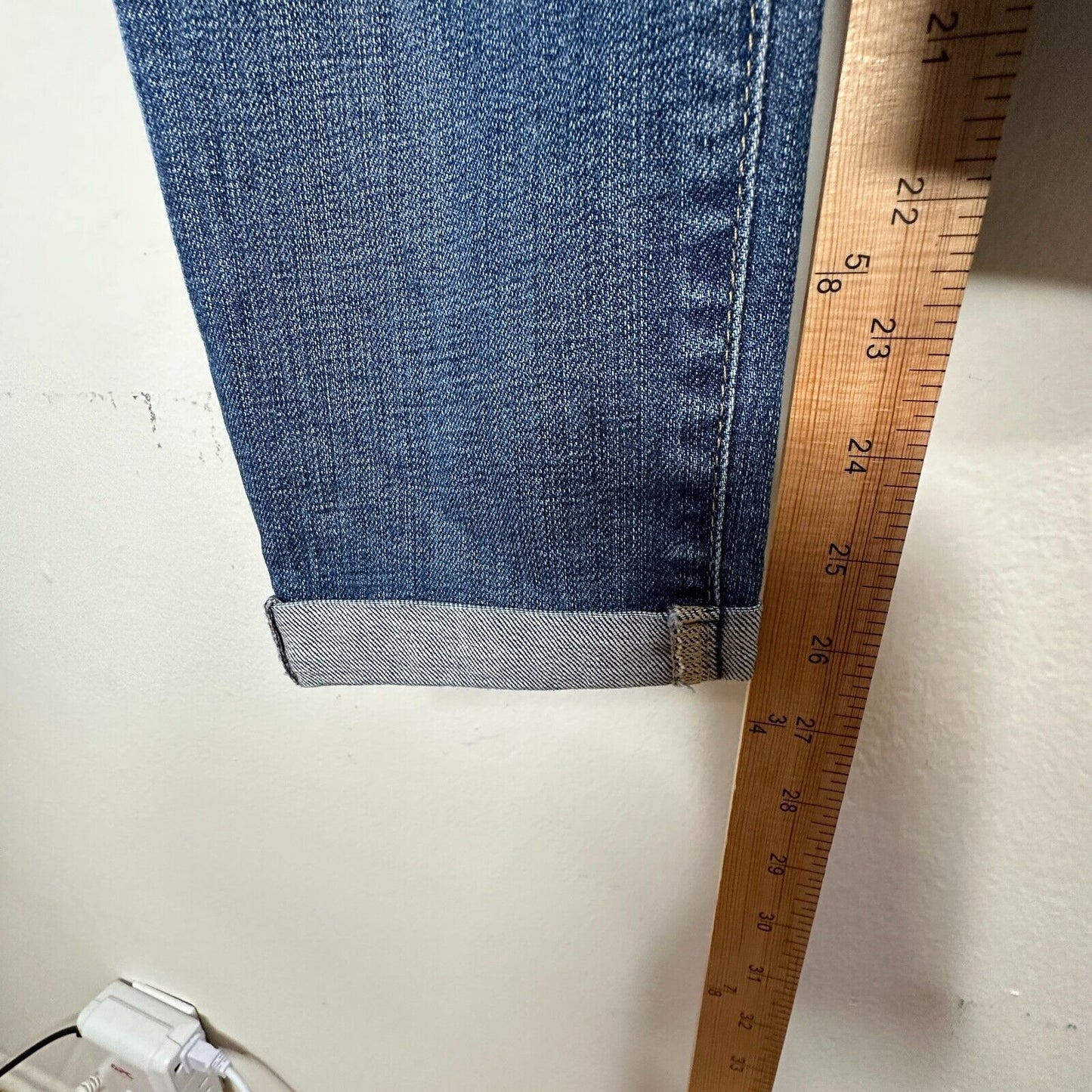 Revolve AG Flyaway The Stilt Cigarette Roll-Up Medium Wash Distressed Jean 27