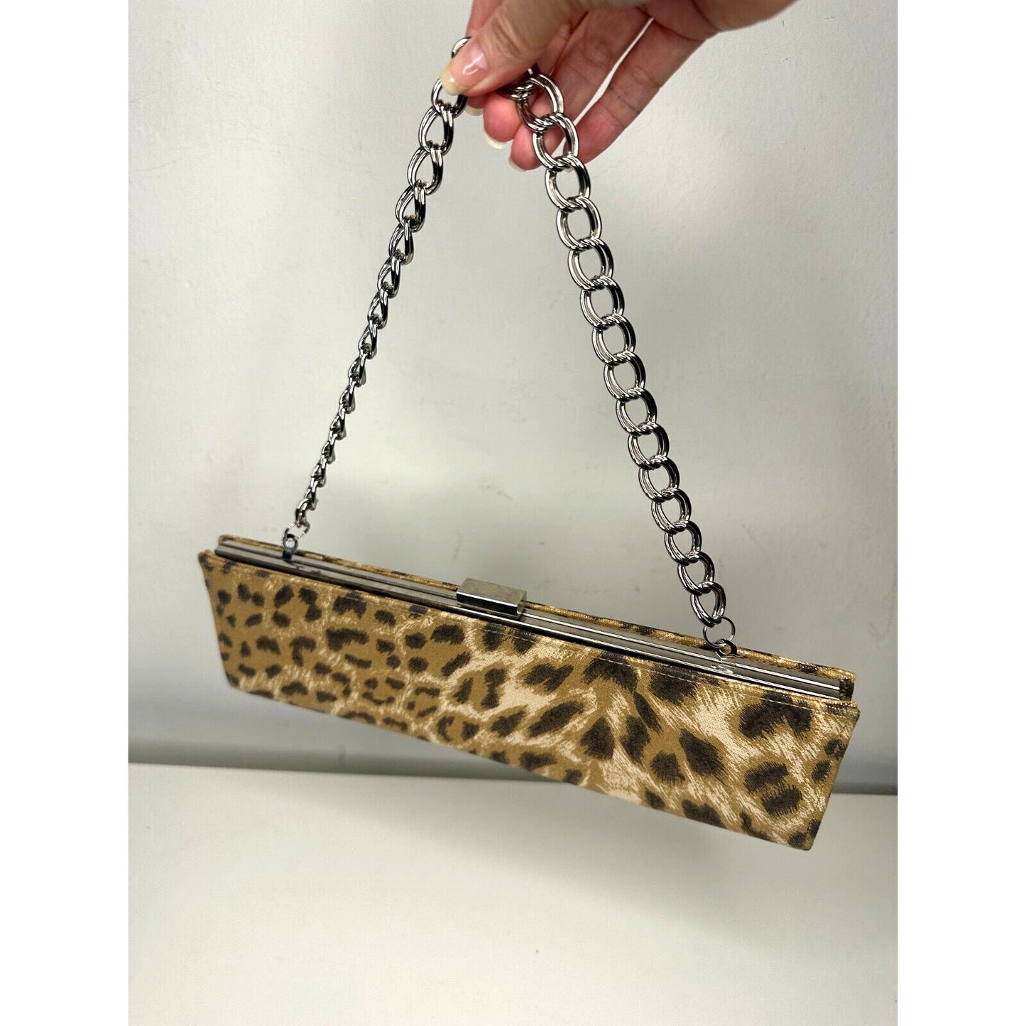 Vintage Fashion Express Leopard-Print Slim Clutch Silver Chain Strap Black Lined