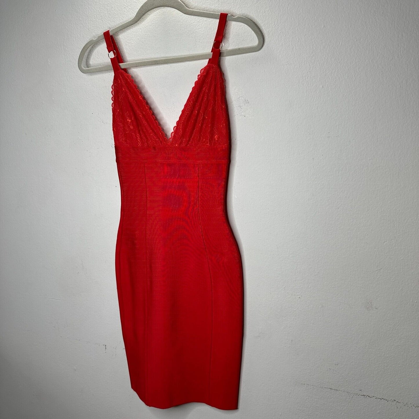 House of CB London Red Lace Trim VNeck Sleeveless Bodycon Bandage Dress Mini XS