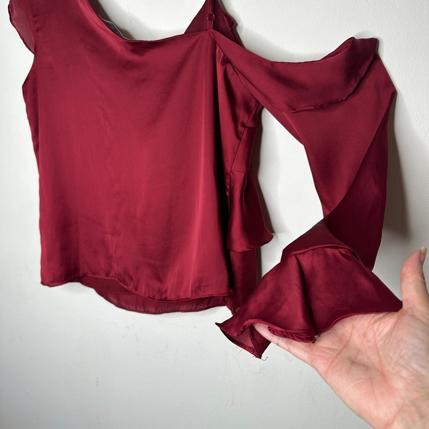 Revolve Lovers + Friends Deep Red Ruffled Flowy One-Sleeve Shoulder Blouse L