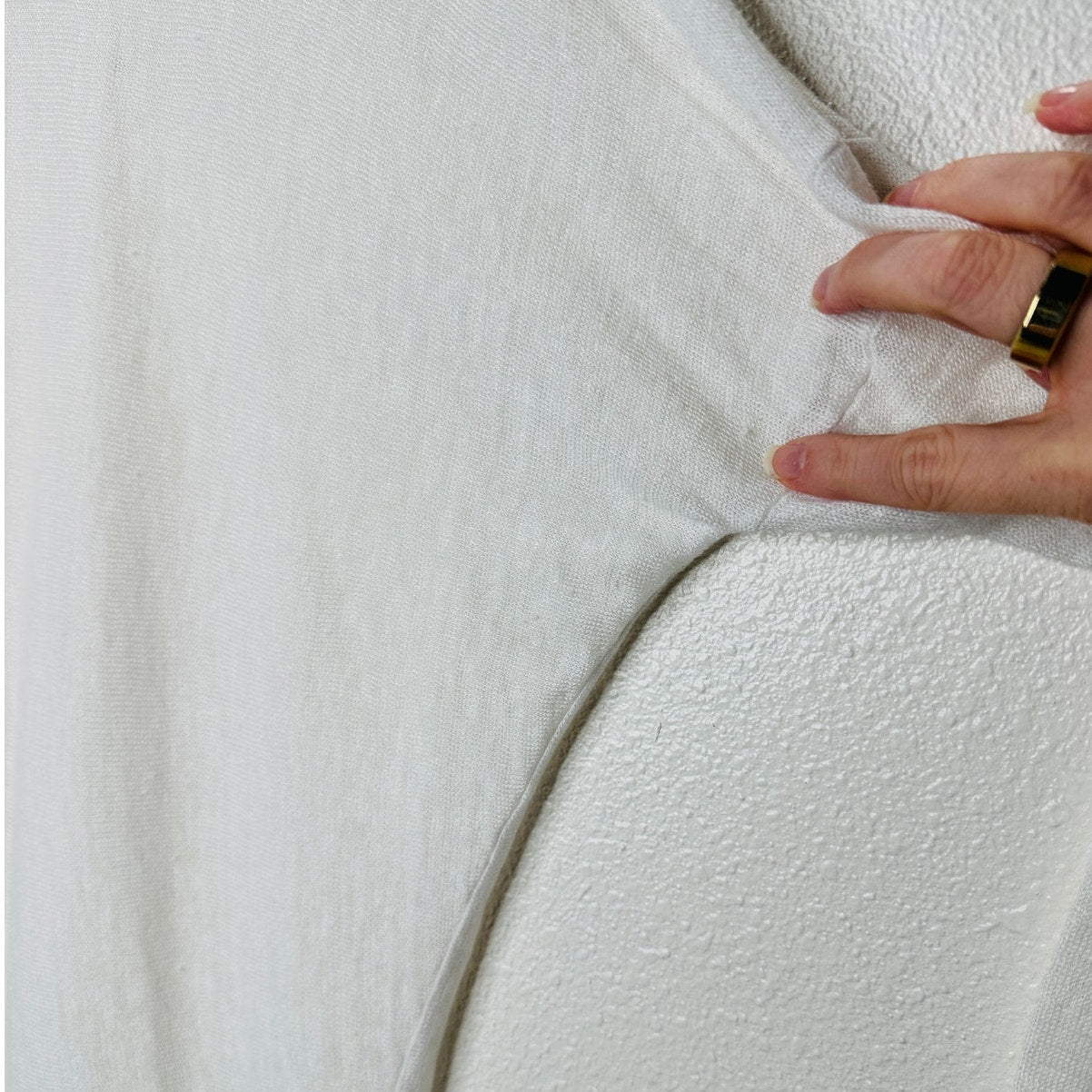 Pure Amici Ivory Round Neck Long Sleeve High Low Thin Sweater L