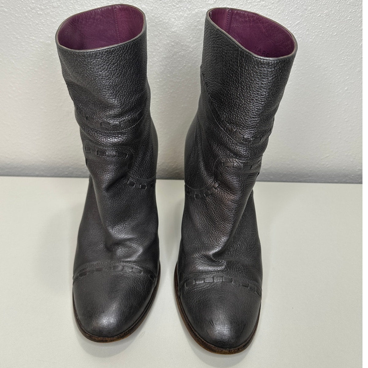 Marc Jacobs Gunmetal Silver Round toe Wooden Heel Ankle Boot 37.5 / 7