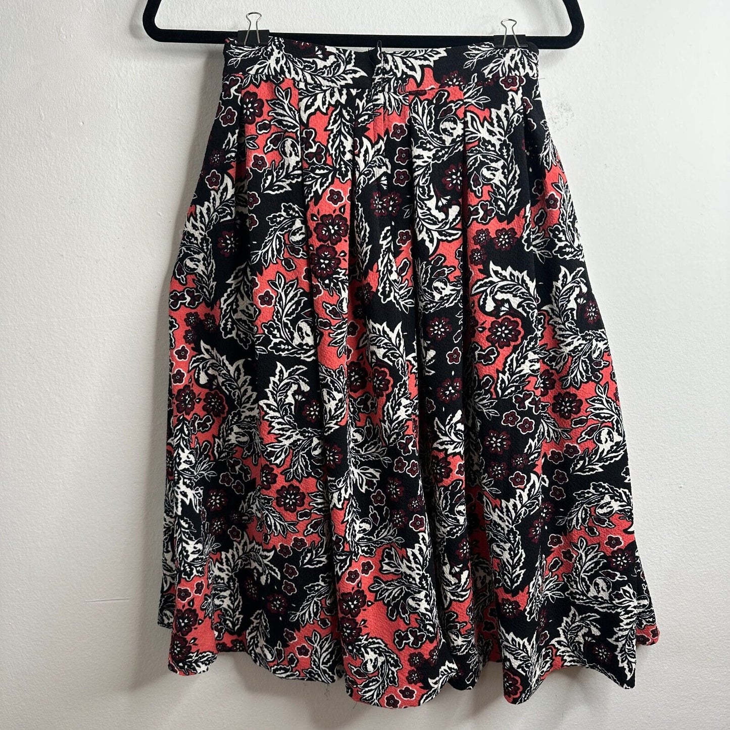 NWT H&M Flare Floral Print Peach Black & White Pleated Midi-Skirt Pockets 2