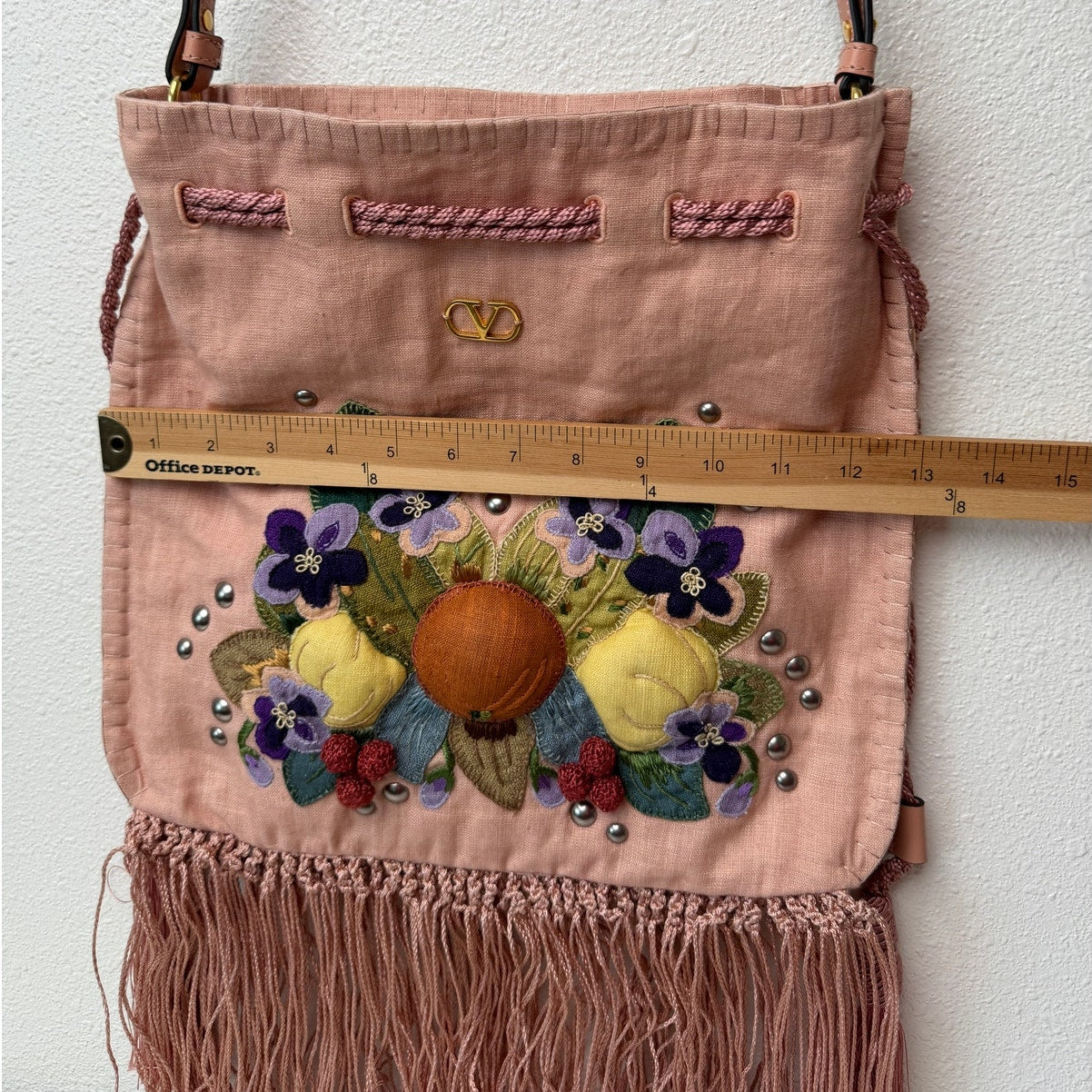 NWOT Valentino Garavani Nellcôte Pink Linen Floral Fringe Crossbody Bag