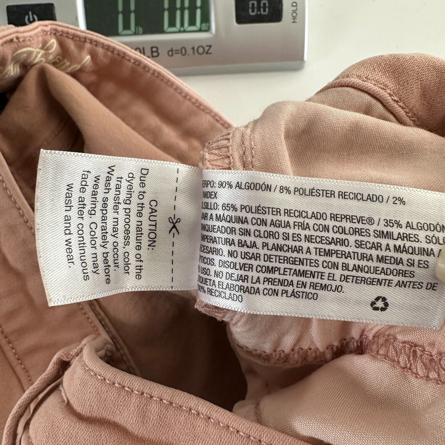 Universal Thread Peach High Rise Cut Off Raw Hem Jean Denim Shorts 8 / 29