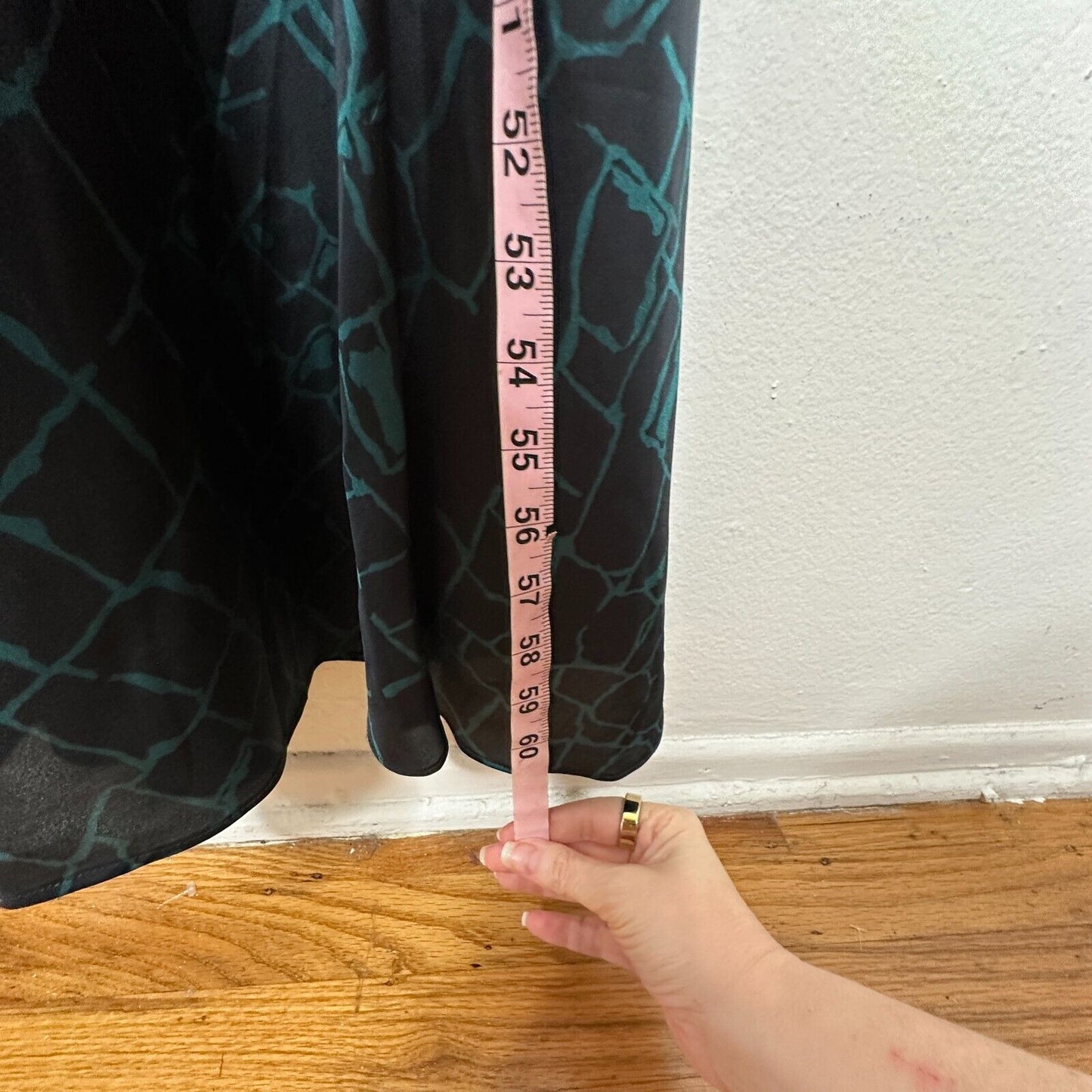 REISS Bebe Black & Green Print Flowy Maxi Sleeveless Deep V-Neck Front & Back 8