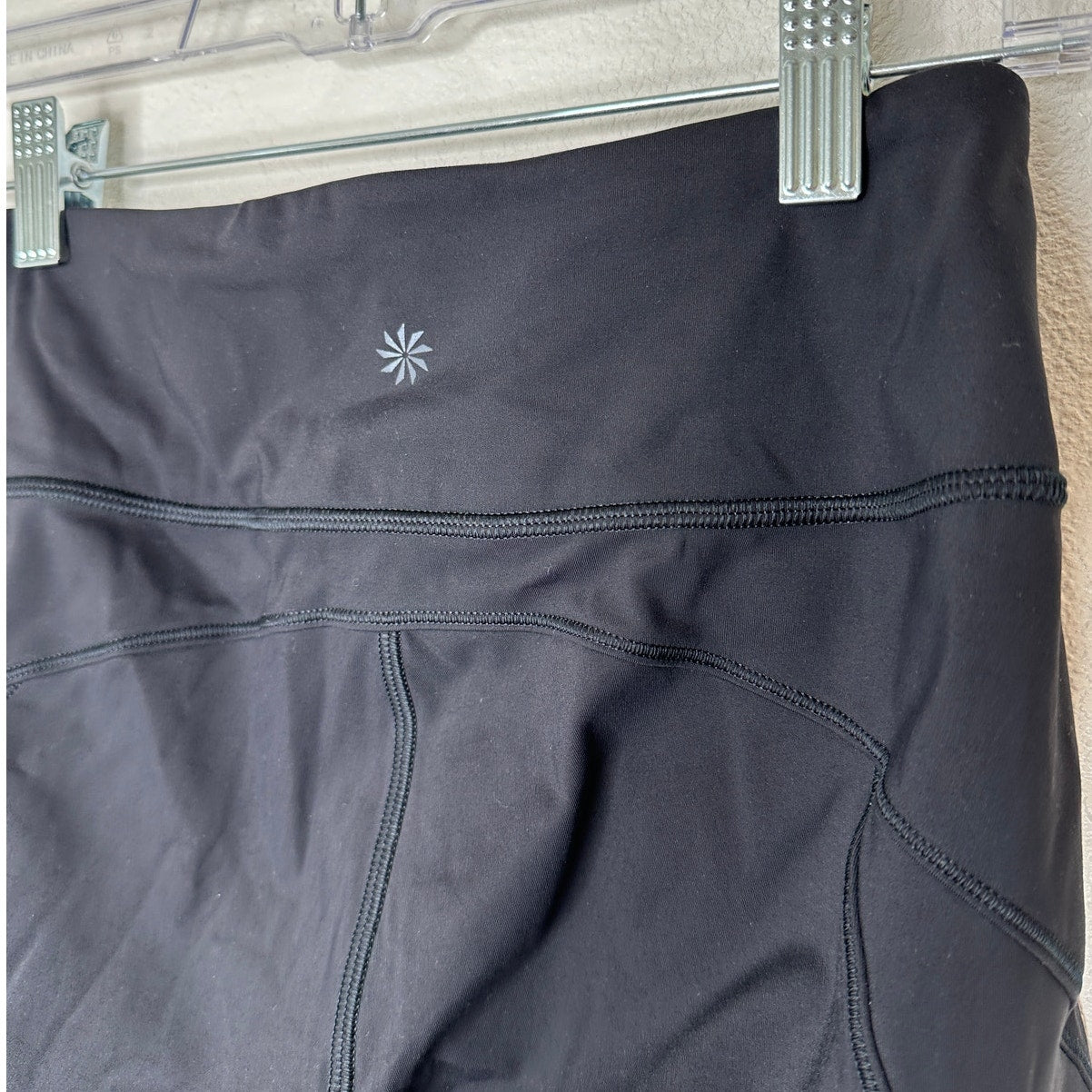 Athleta Black Distant Jogger High Rise Zip Pockets Yoga Pants XXS