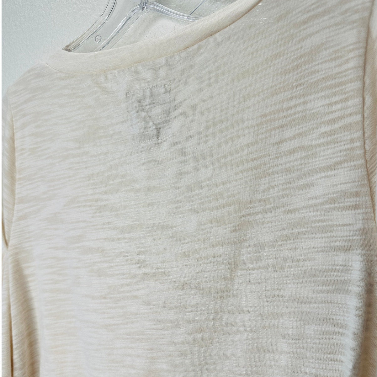 Chaser Cream V-Neck Cold Shoulder Long Sleeve Burnout Top L